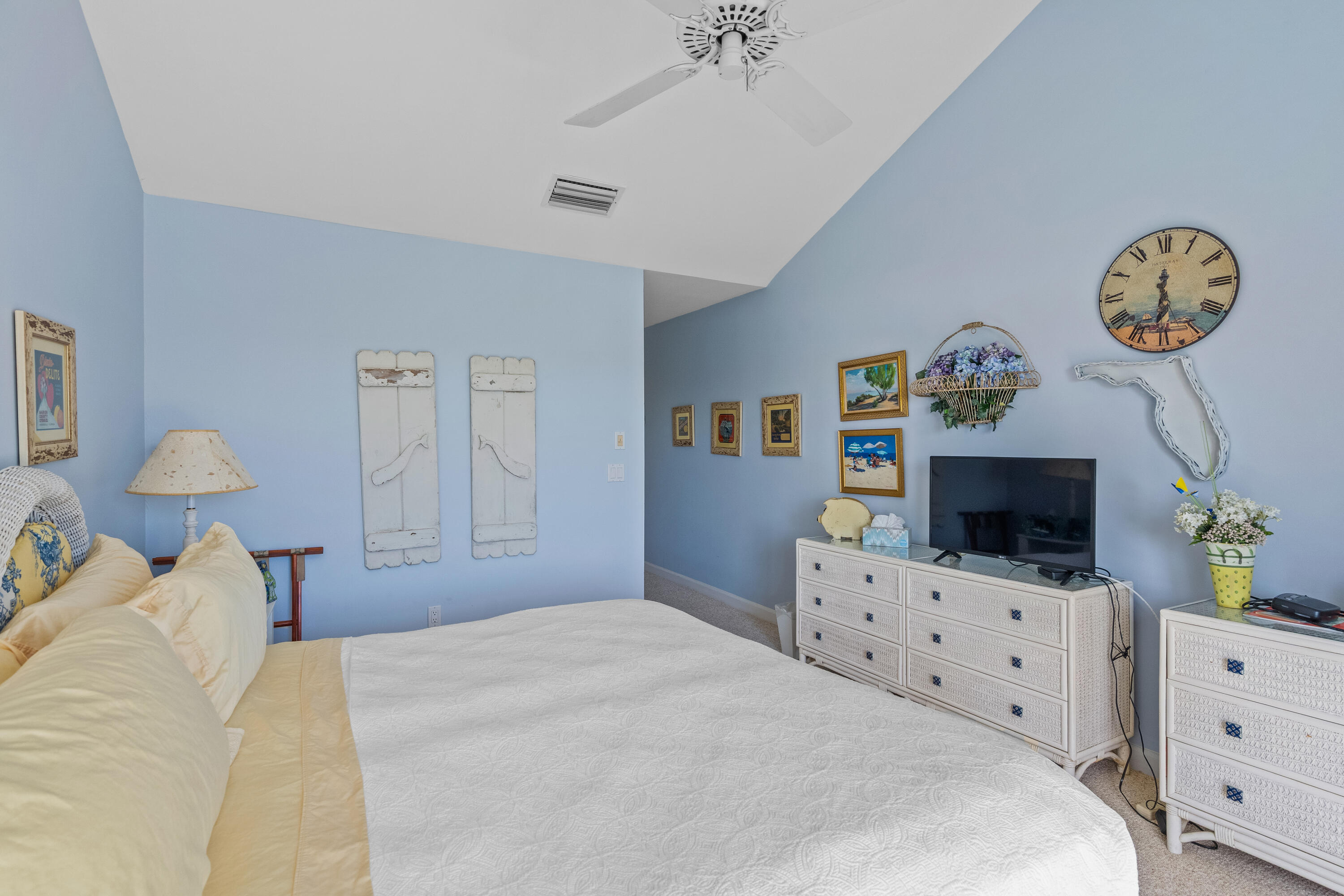 210 N Camelia Vero Beach, FL 32963