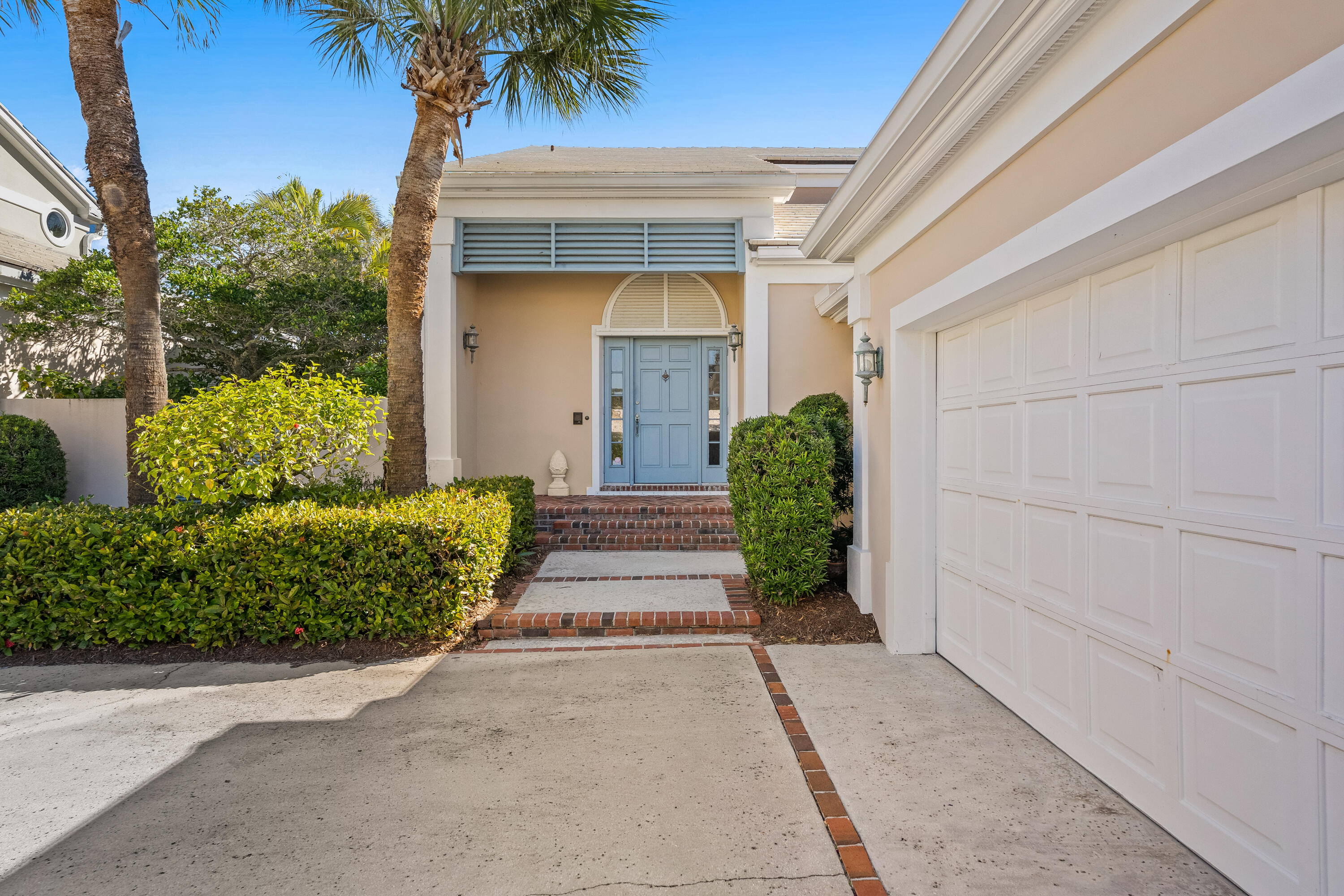 210 N Camelia Vero Beach, FL 32963