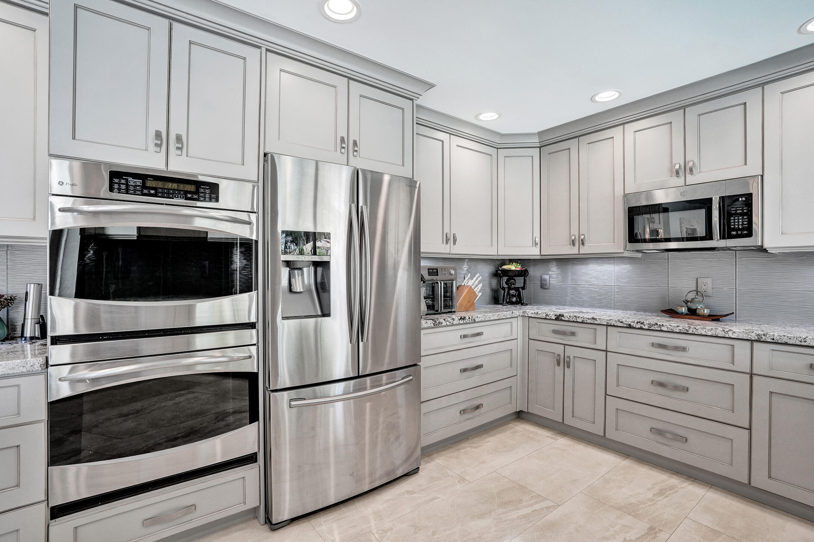 3001 NE 58th Fort Lauderdale, FL 33308