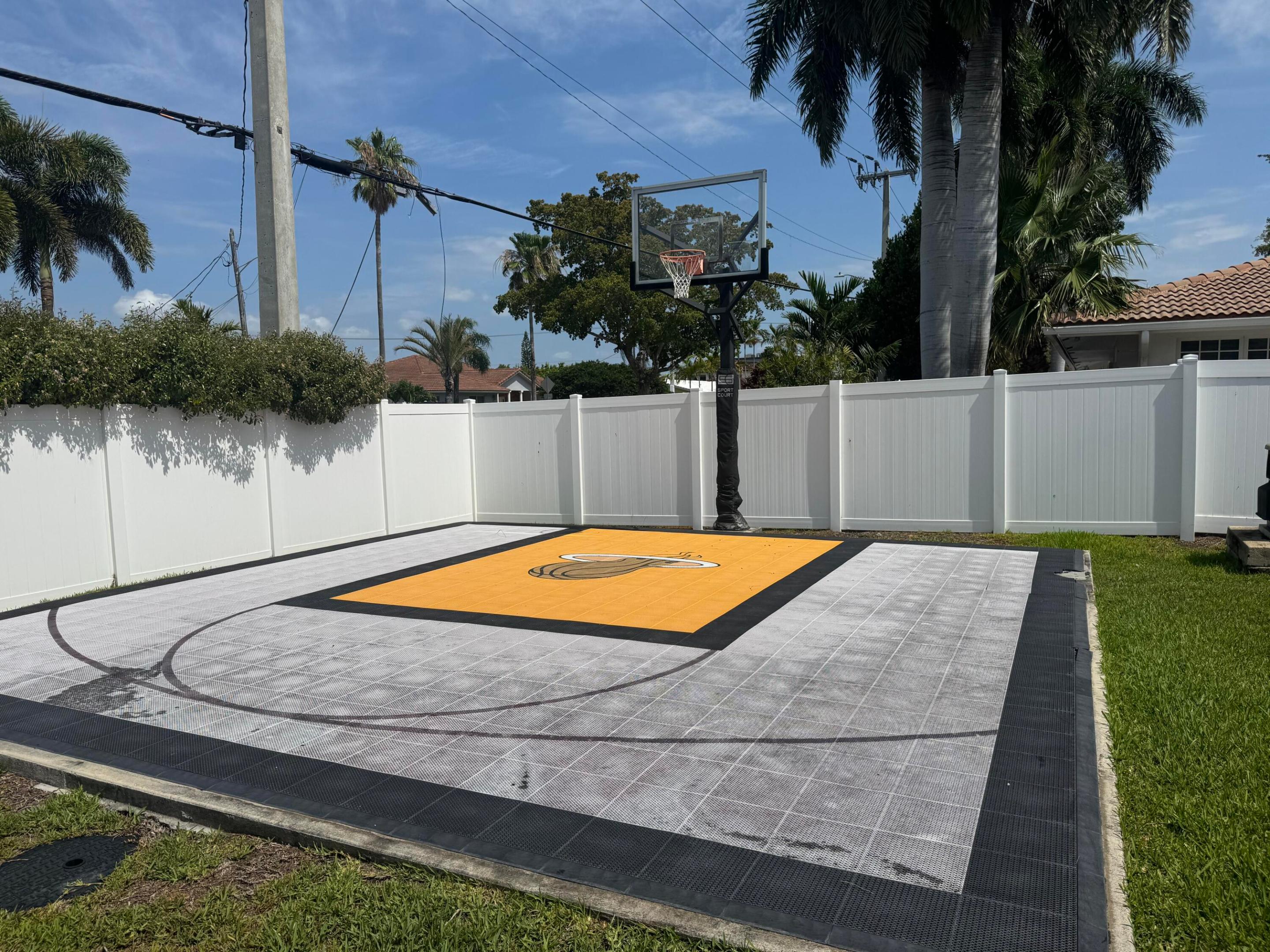 3001 NE 58th Fort Lauderdale, FL 33308