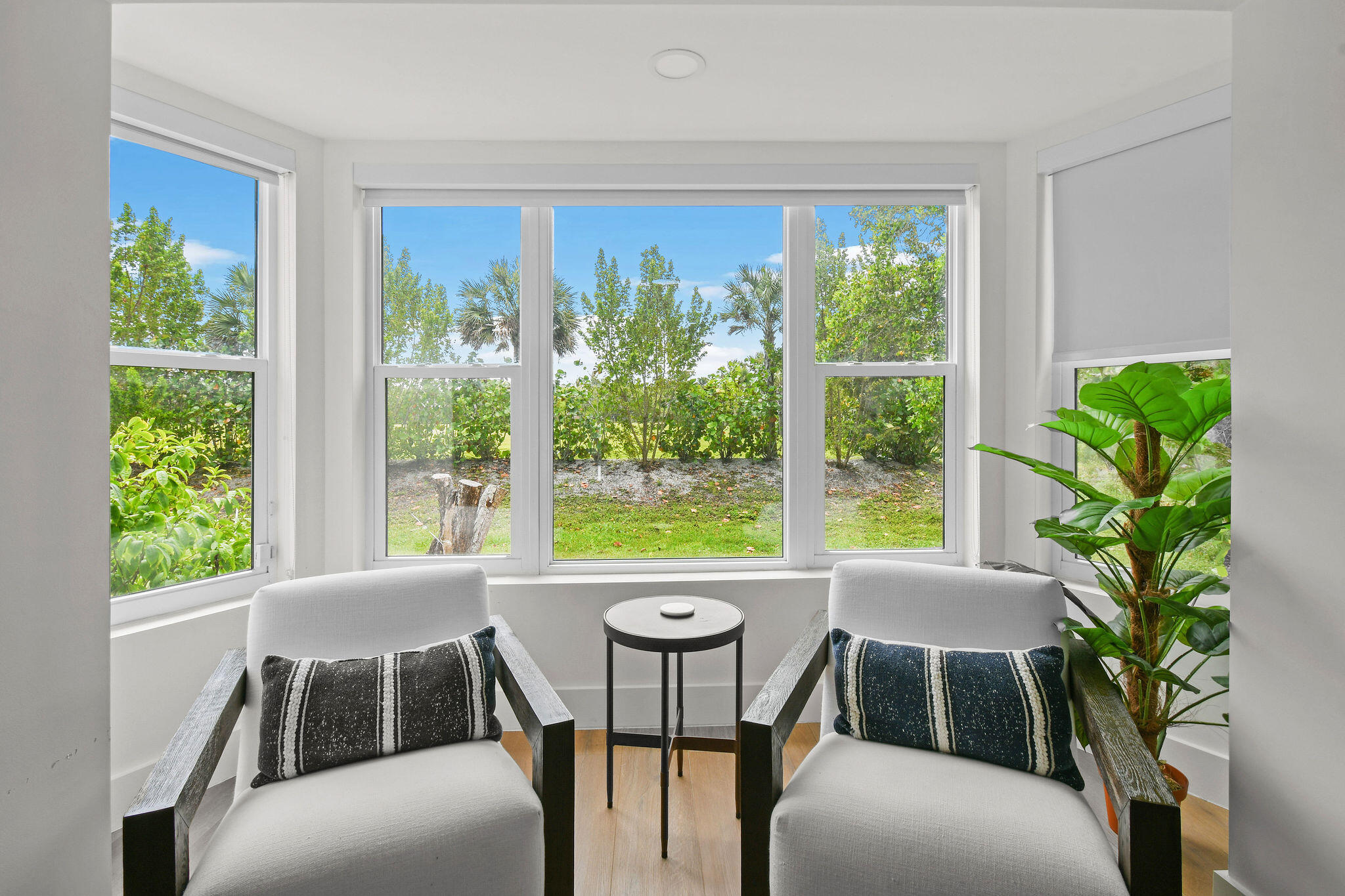 114 N Beach Jupiter Island, FL 33455