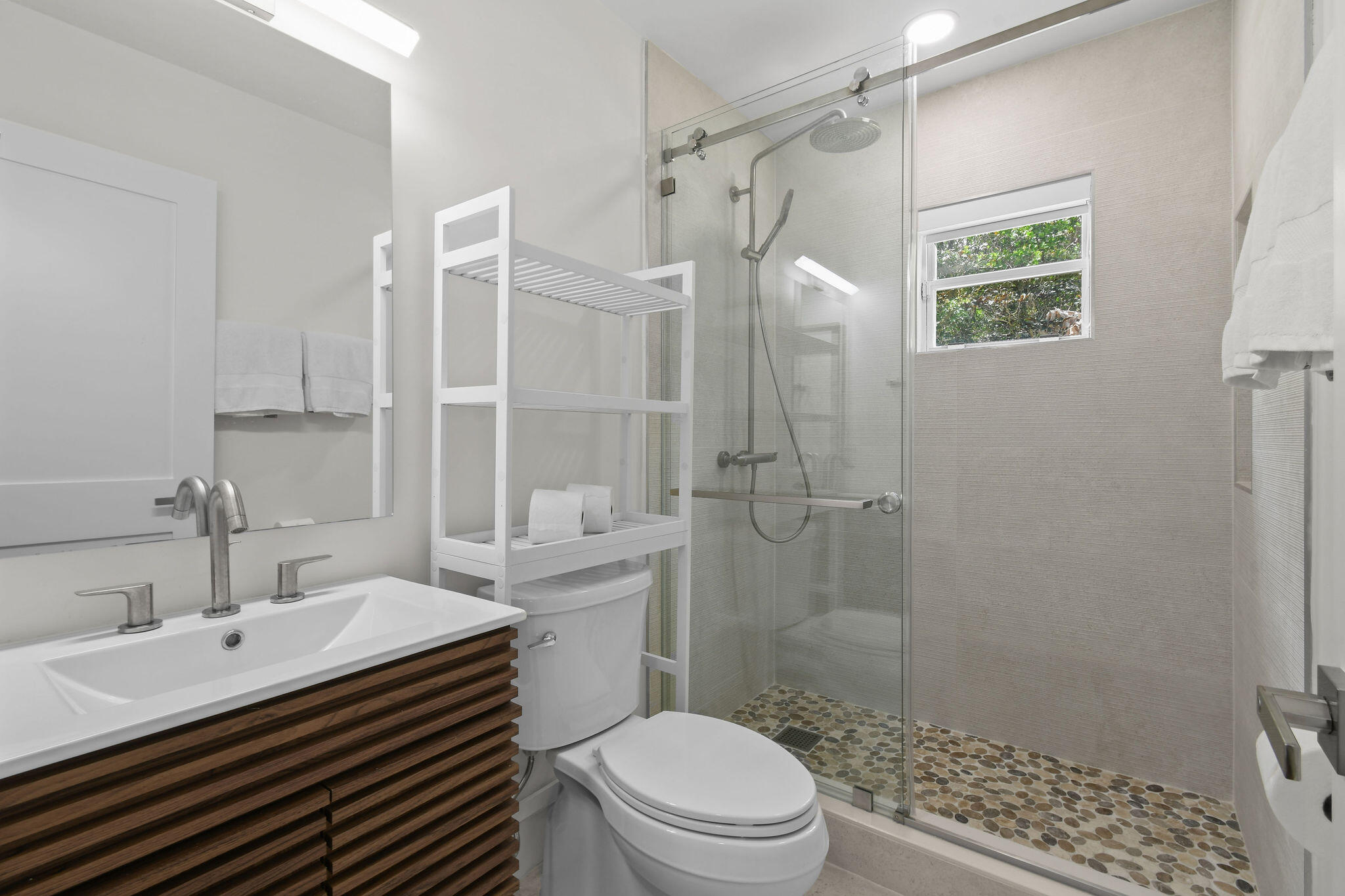 114 N Beach Jupiter Island, FL 33455
