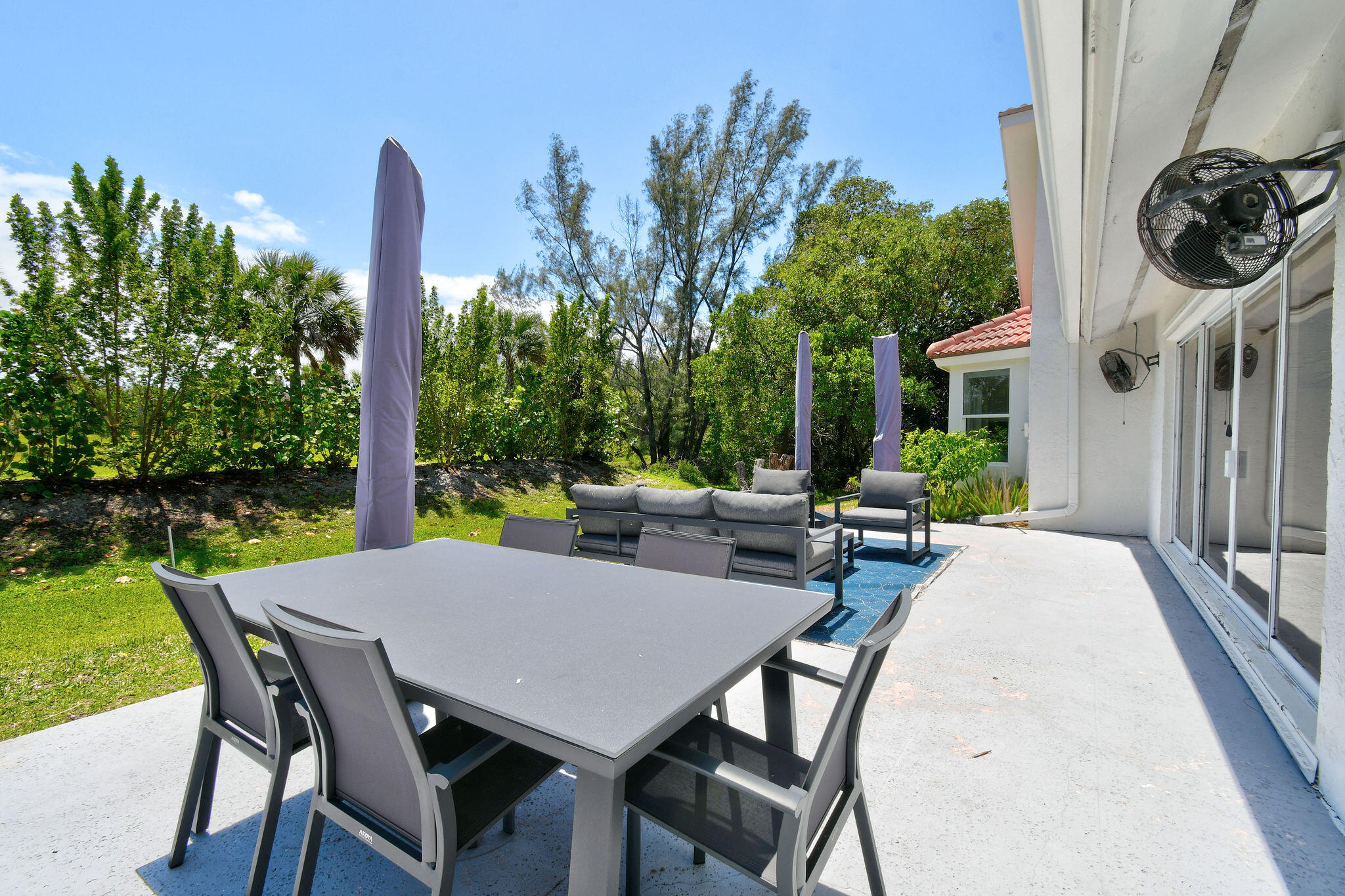 114 N Beach Jupiter Island, FL 33455
