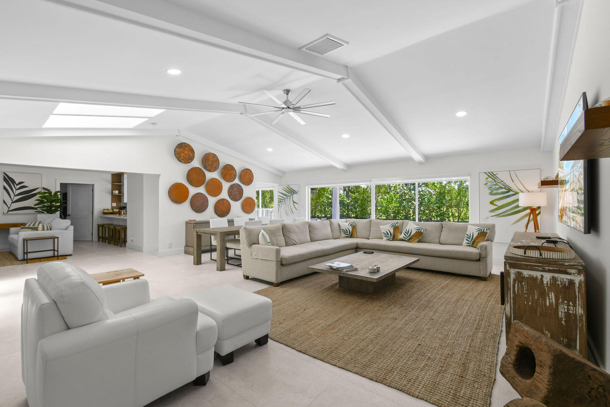 114 N Beach Jupiter Island, FL 33455