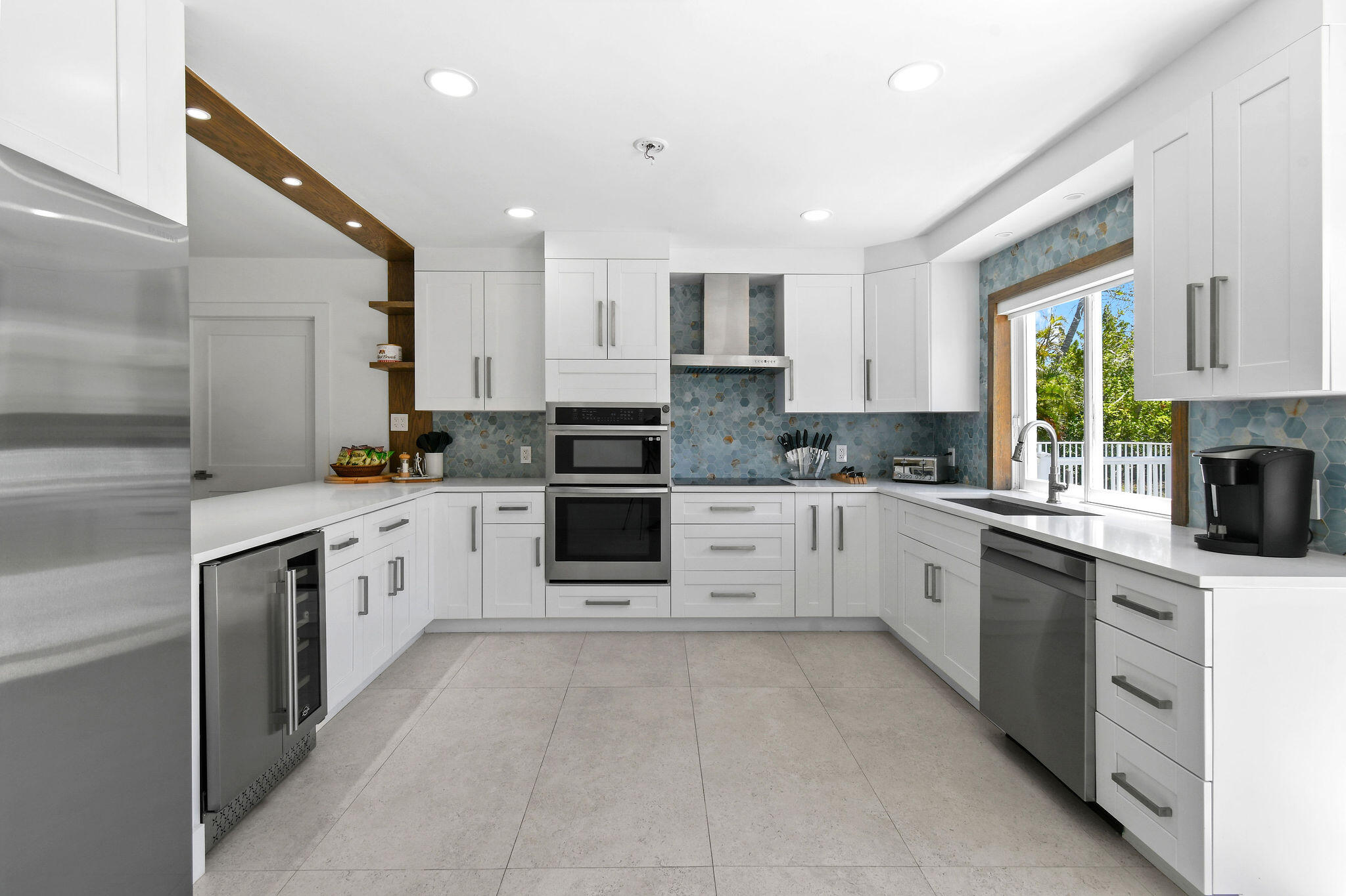 114 N Beach Jupiter Island, FL 33455