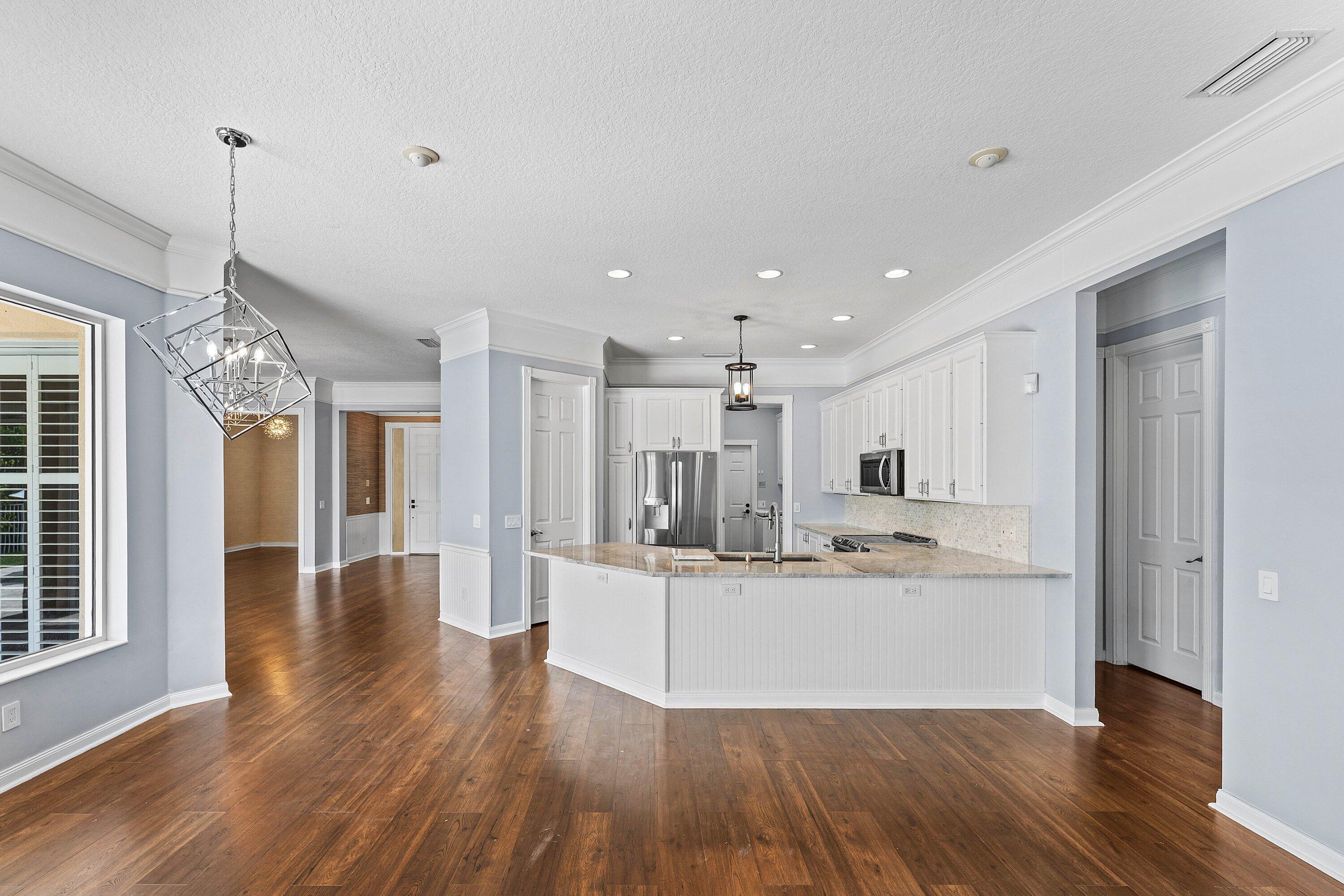 2785 Hancock Crk West Palm Beach, FL 33411