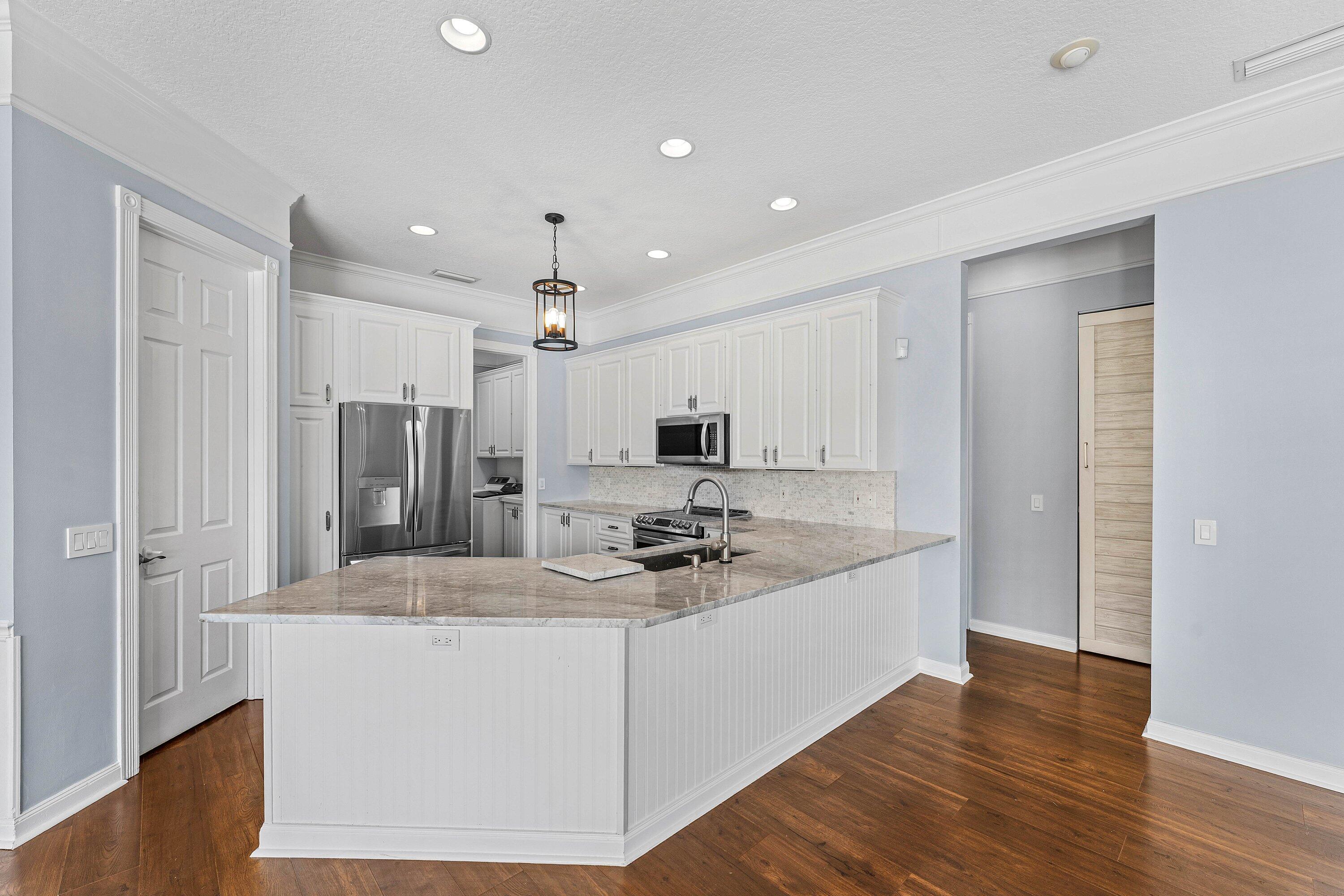 2785 Hancock Crk West Palm Beach, FL 33411
