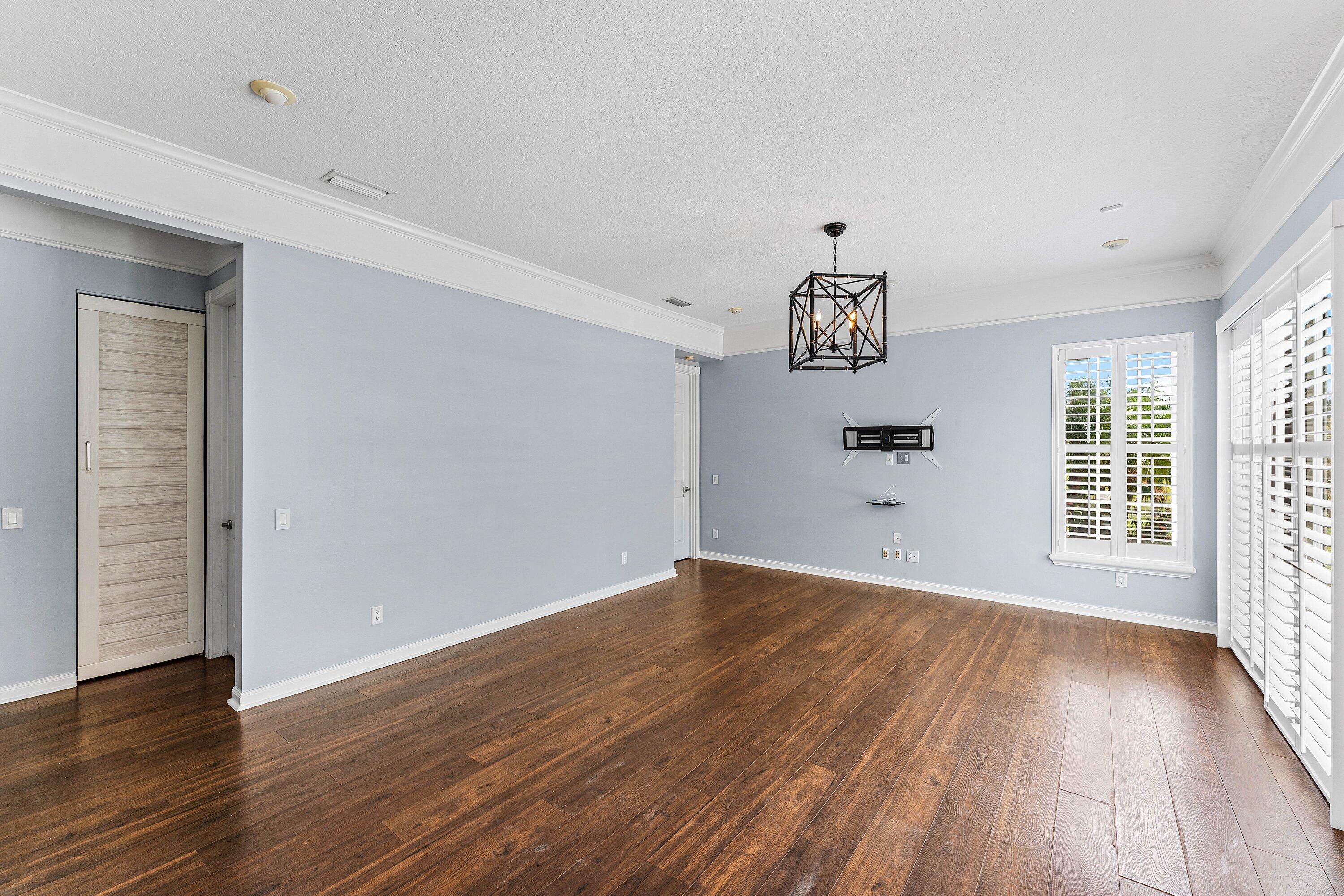 2785 Hancock Crk West Palm Beach, FL 33411