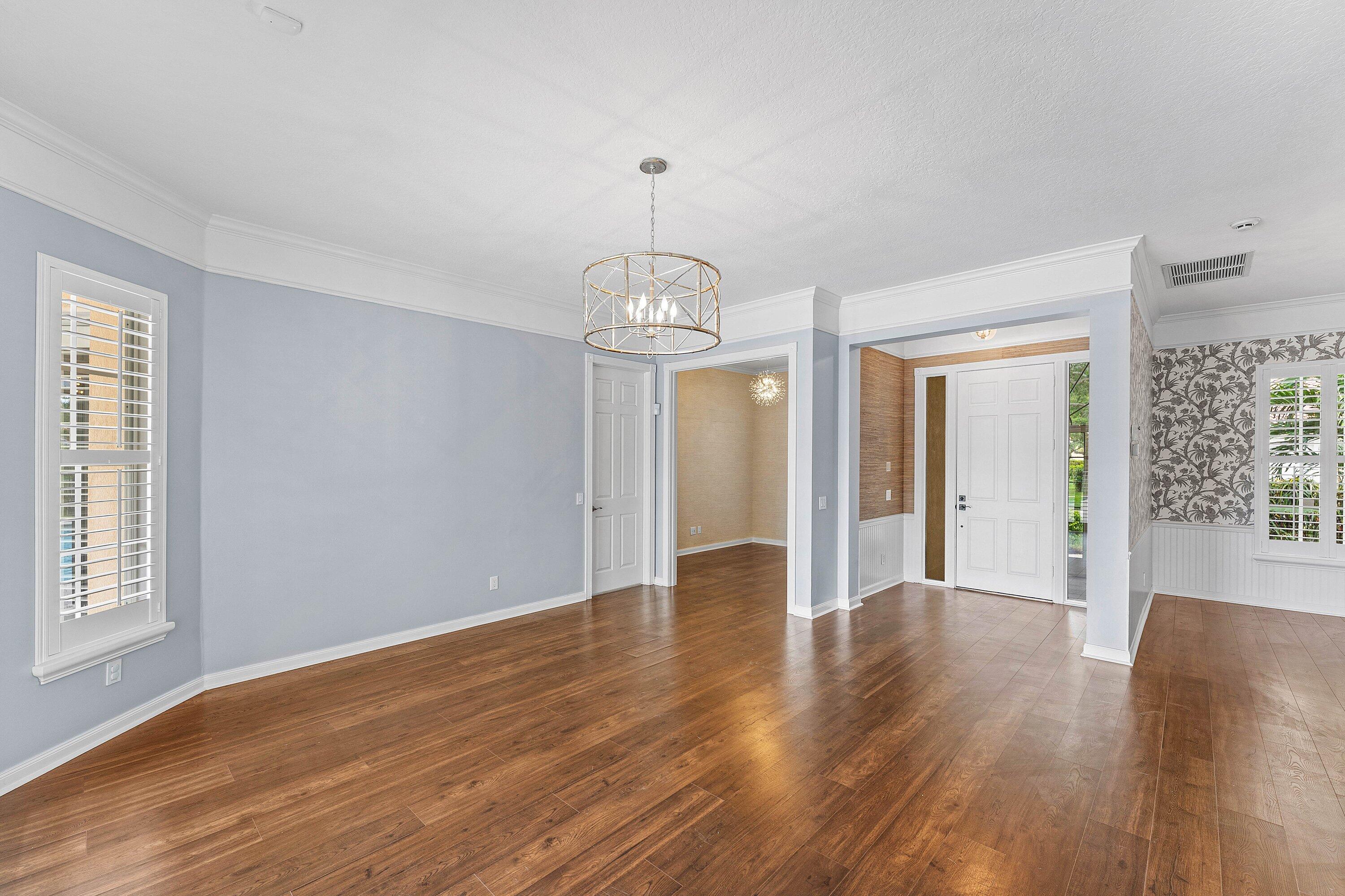 2785 Hancock Crk West Palm Beach, FL 33411