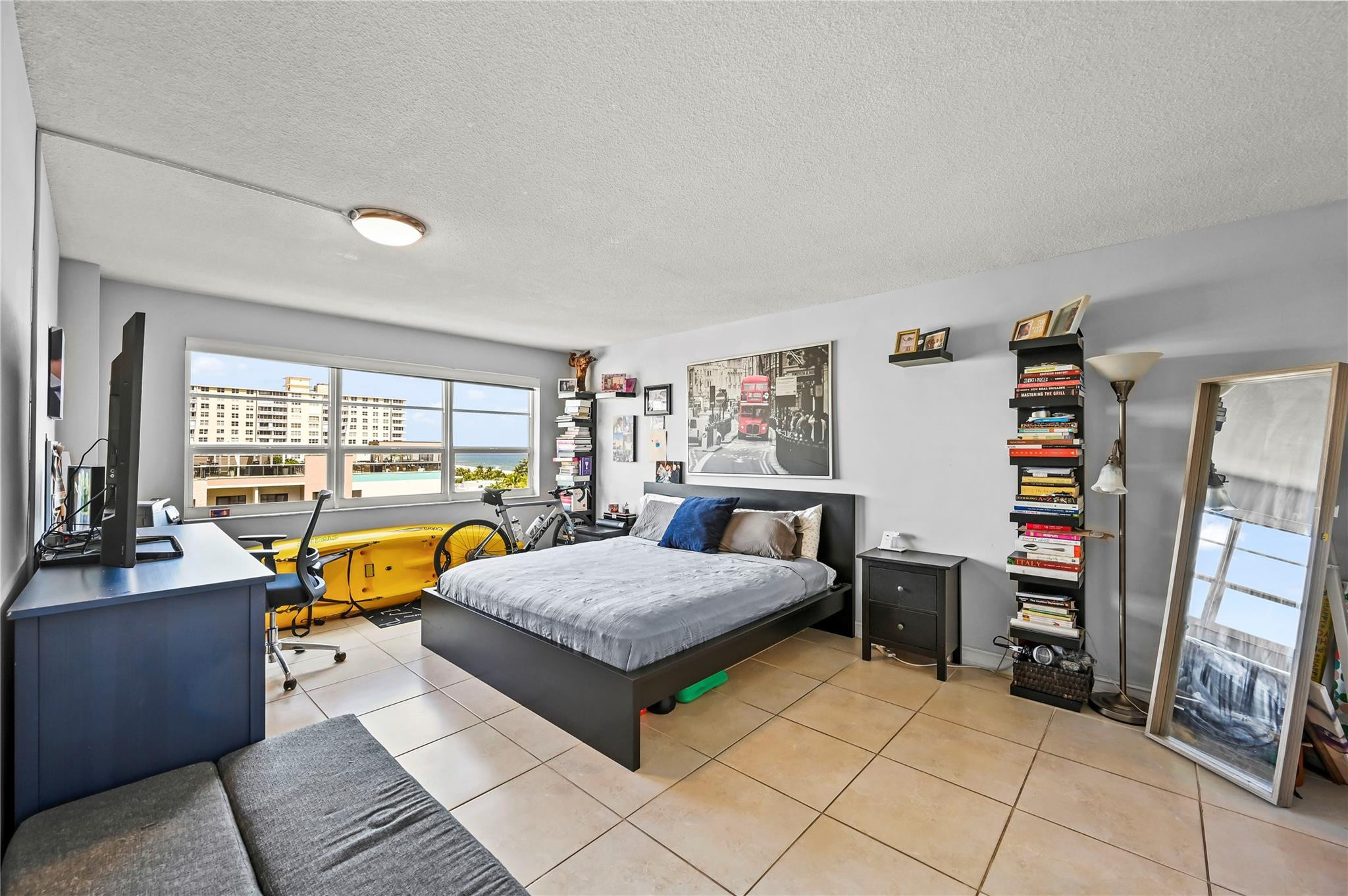 133 N Pompano Bch #702 Pompano Beach, FL 33062