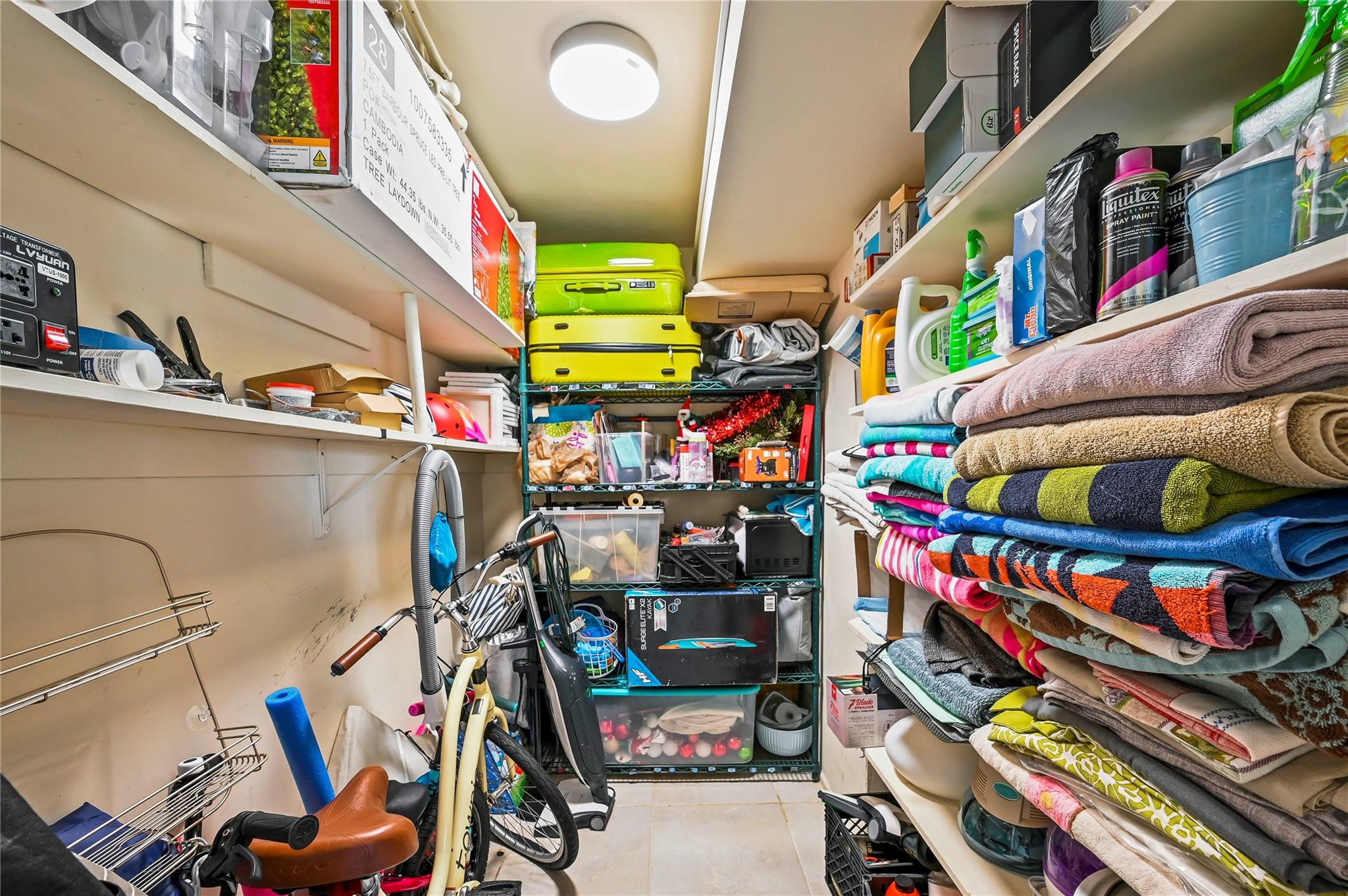 133 N Pompano Bch #702 Pompano Beach, FL 33062