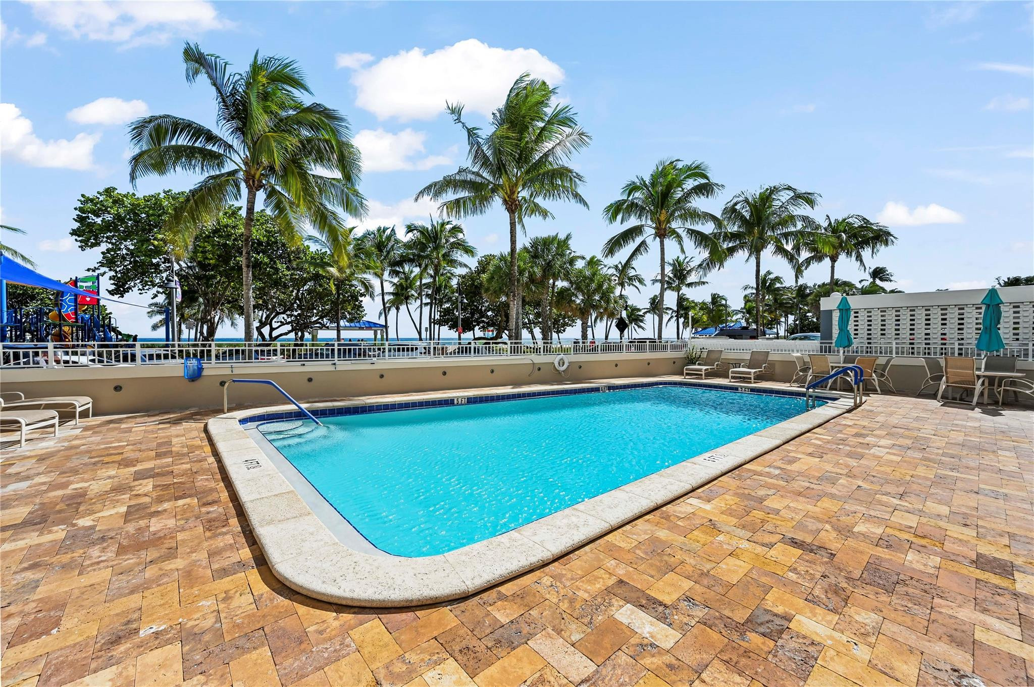 133 N Pompano Bch #702 Pompano Beach, FL 33062