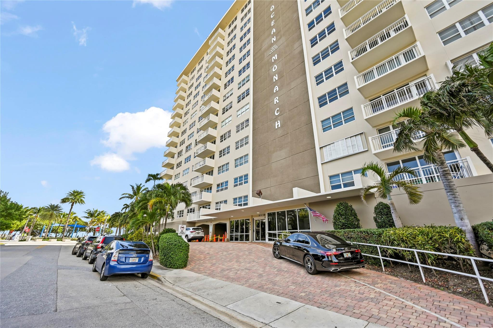 133 N Pompano Bch #702 Pompano Beach, FL 33062