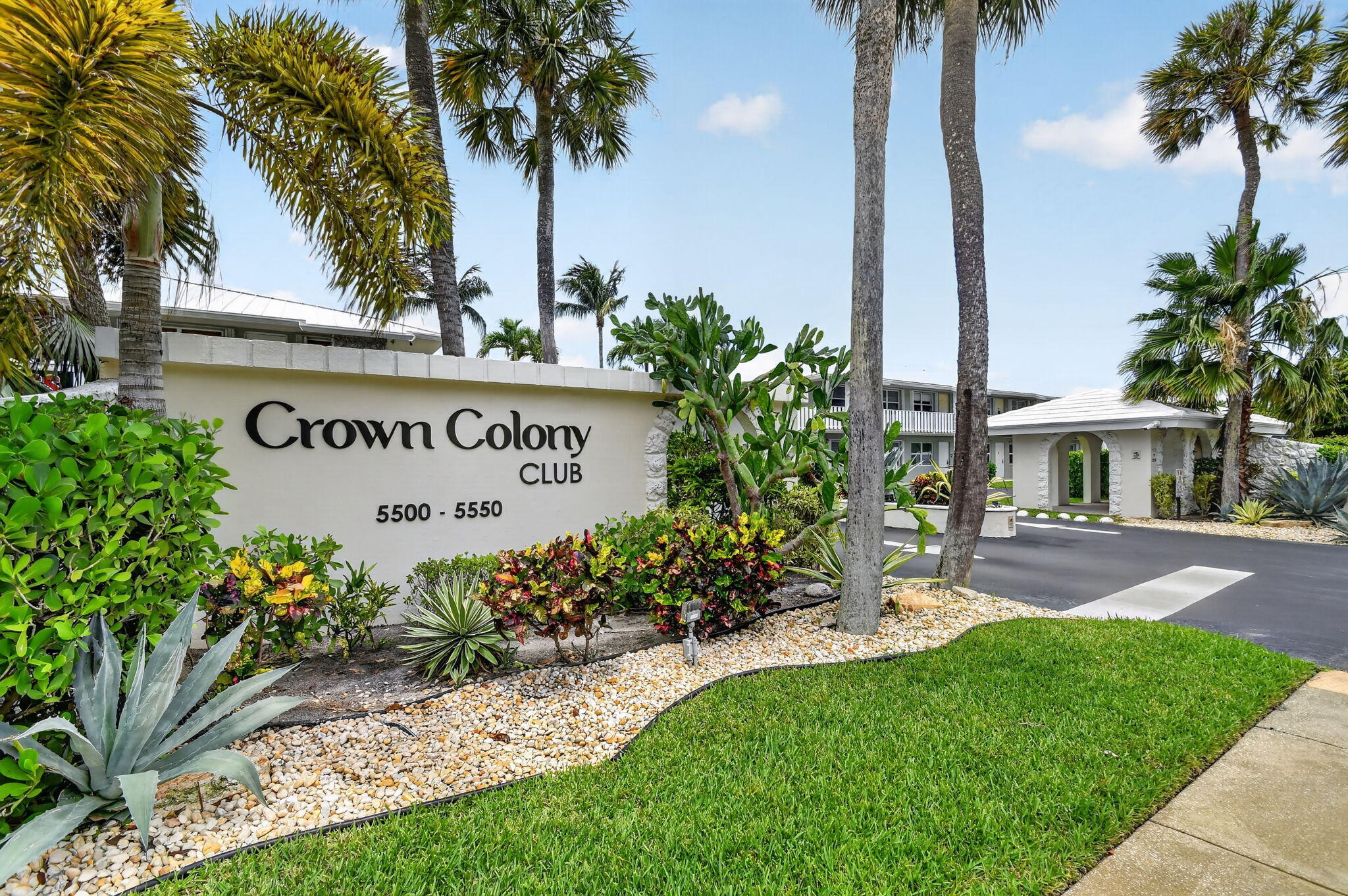 5520 N Ocean #110