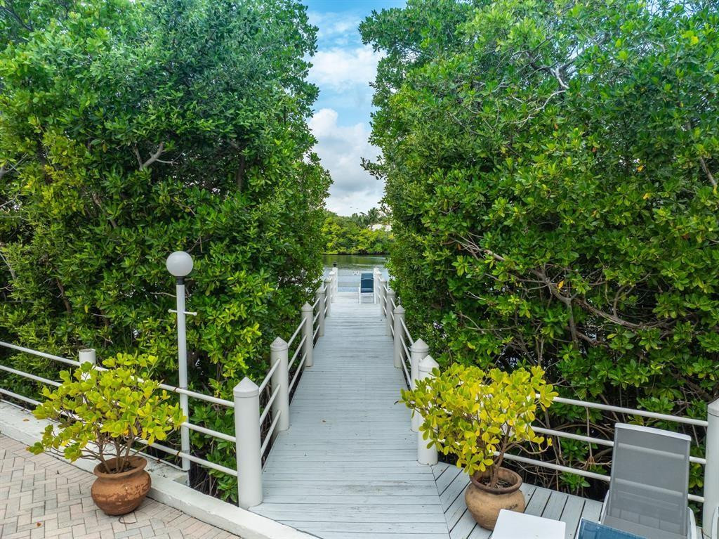 3601 S Ocean #406