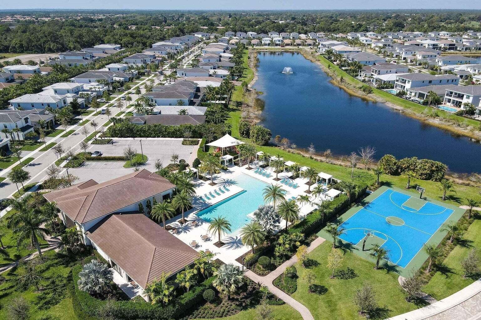 13526 Artisan Palm Beach Gardens, FL 33418