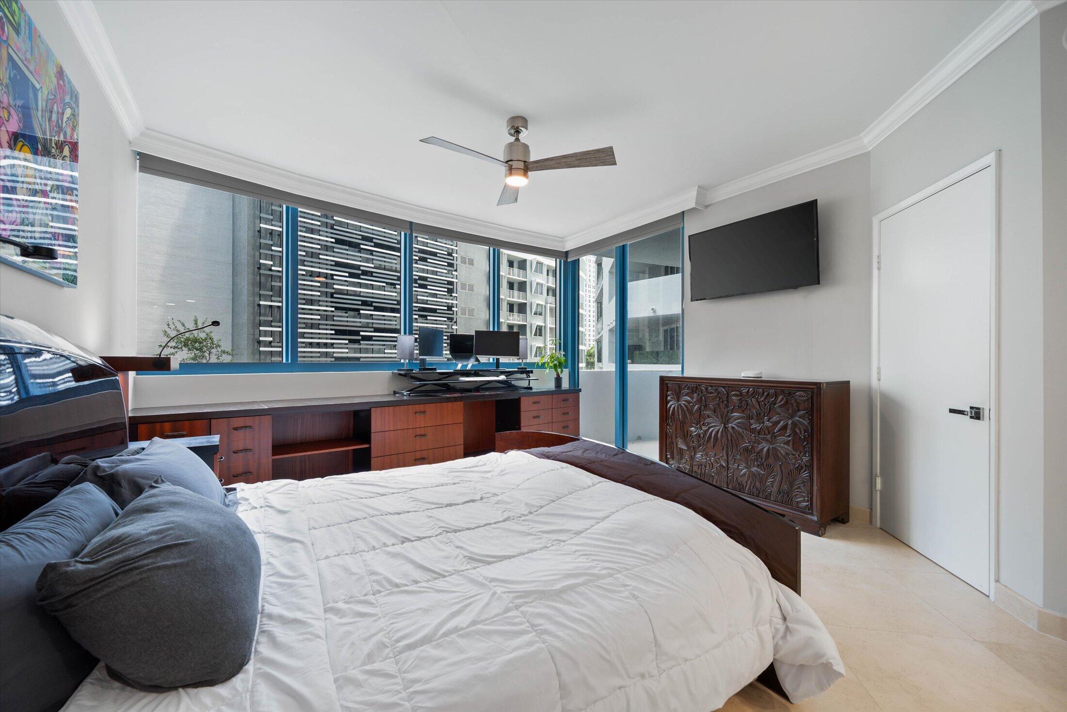333 Las Olas #Unit 405 Fort Lauderdale, FL 33301
