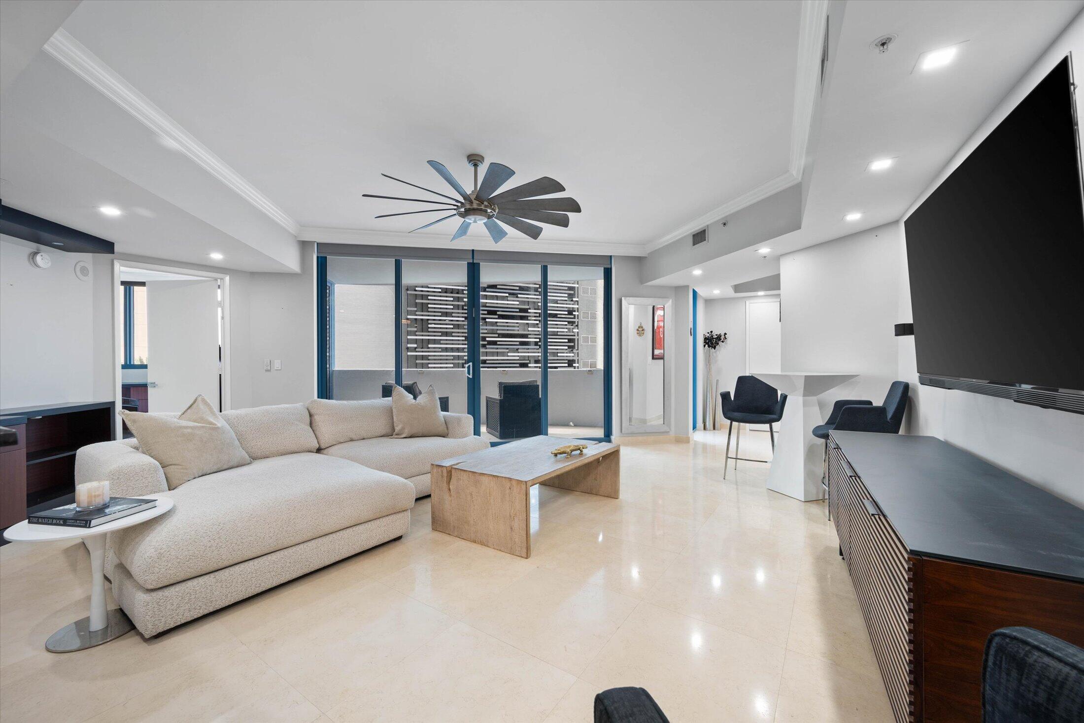 333 Las Olas #Unit 405 Fort Lauderdale, FL 33301