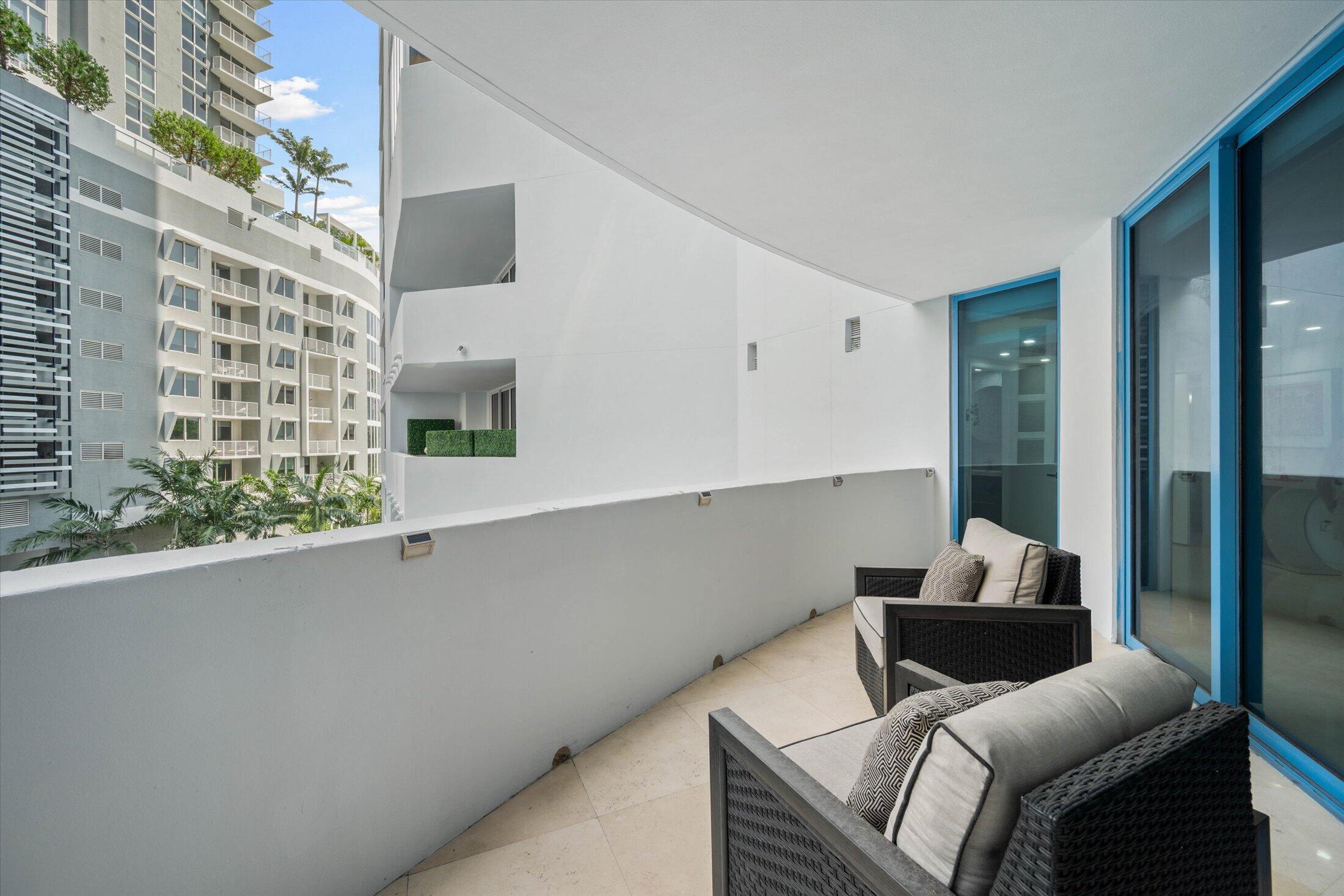 333 Las Olas #Unit 405 Fort Lauderdale, FL 33301