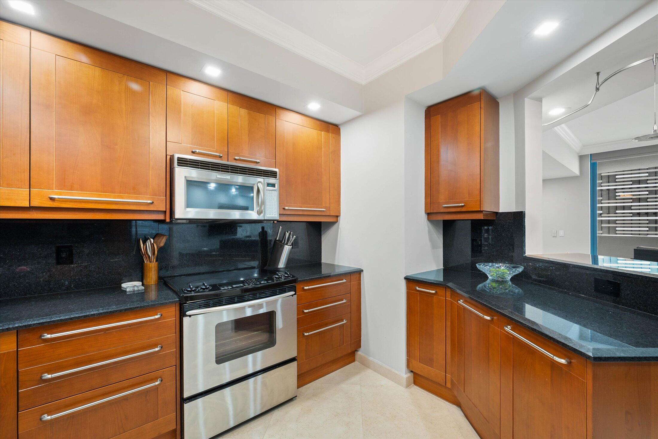 333 Las Olas #Unit 405 Fort Lauderdale, FL 33301