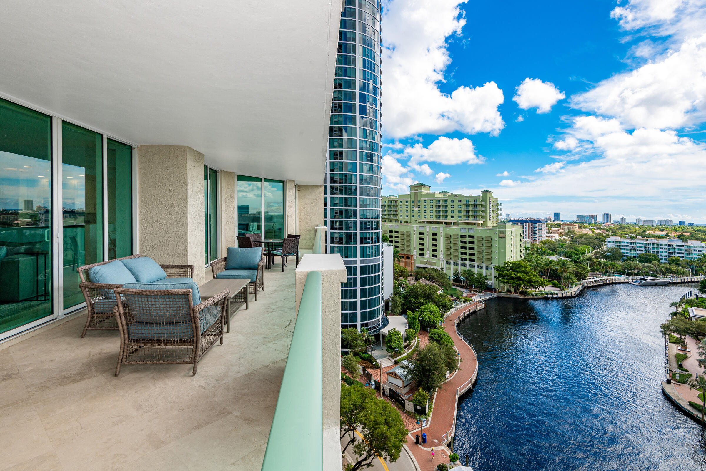 411 N New Riv Dr #1205 Fort Lauderdale, FL 33301