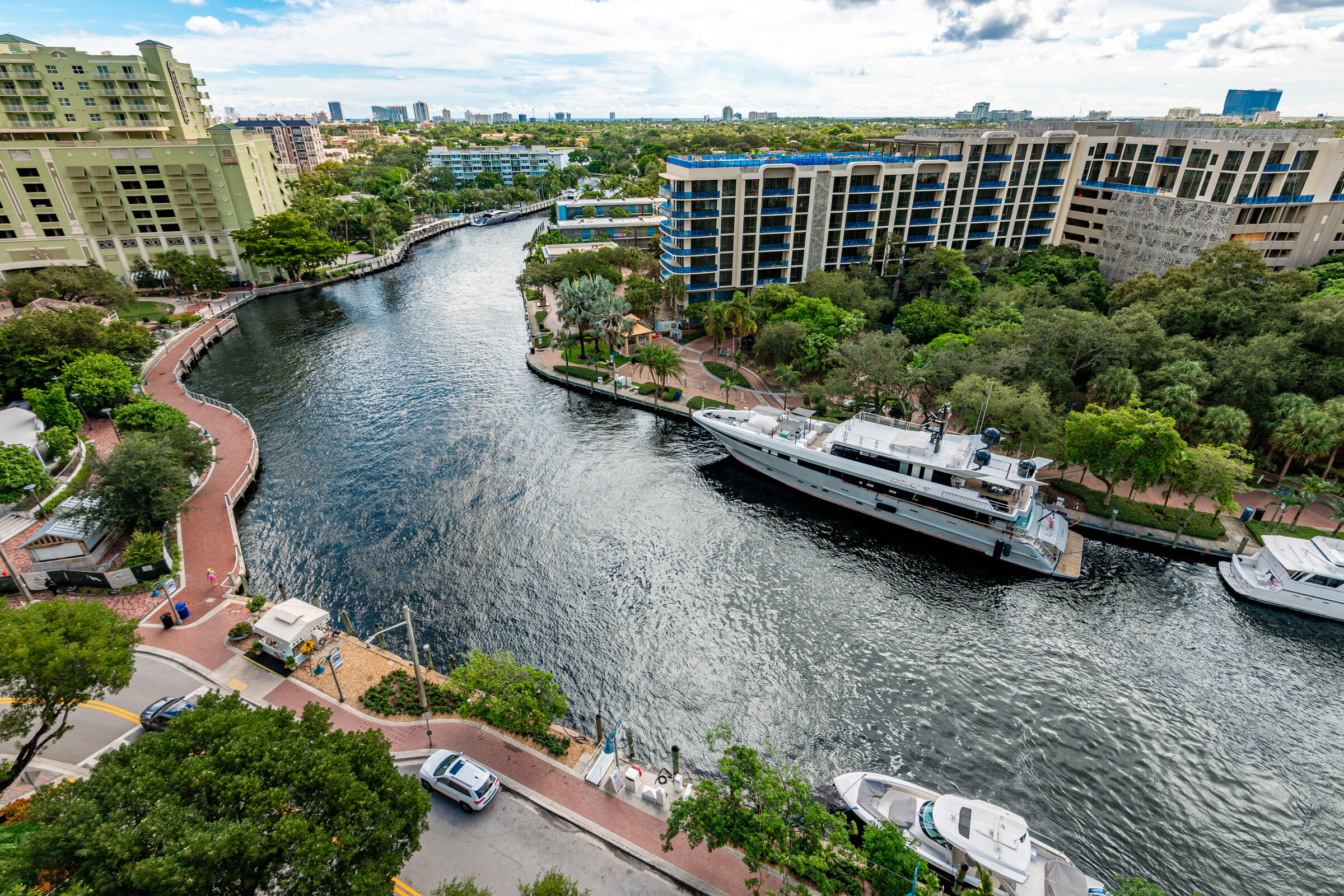 411 N New Riv Dr #1205 Fort Lauderdale, FL 33301