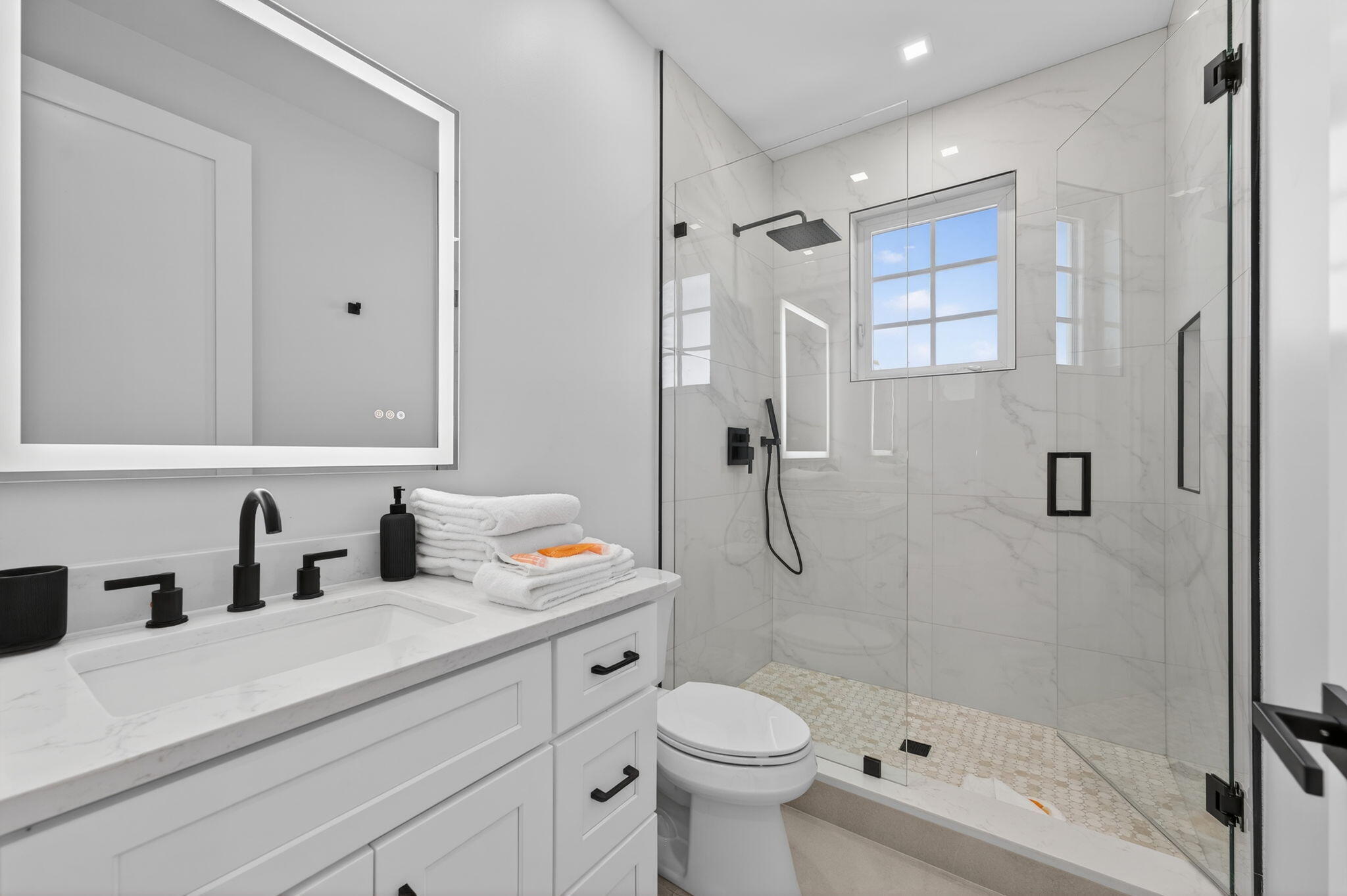 310 SE 9th Ct Pompano Beach, FL 33060