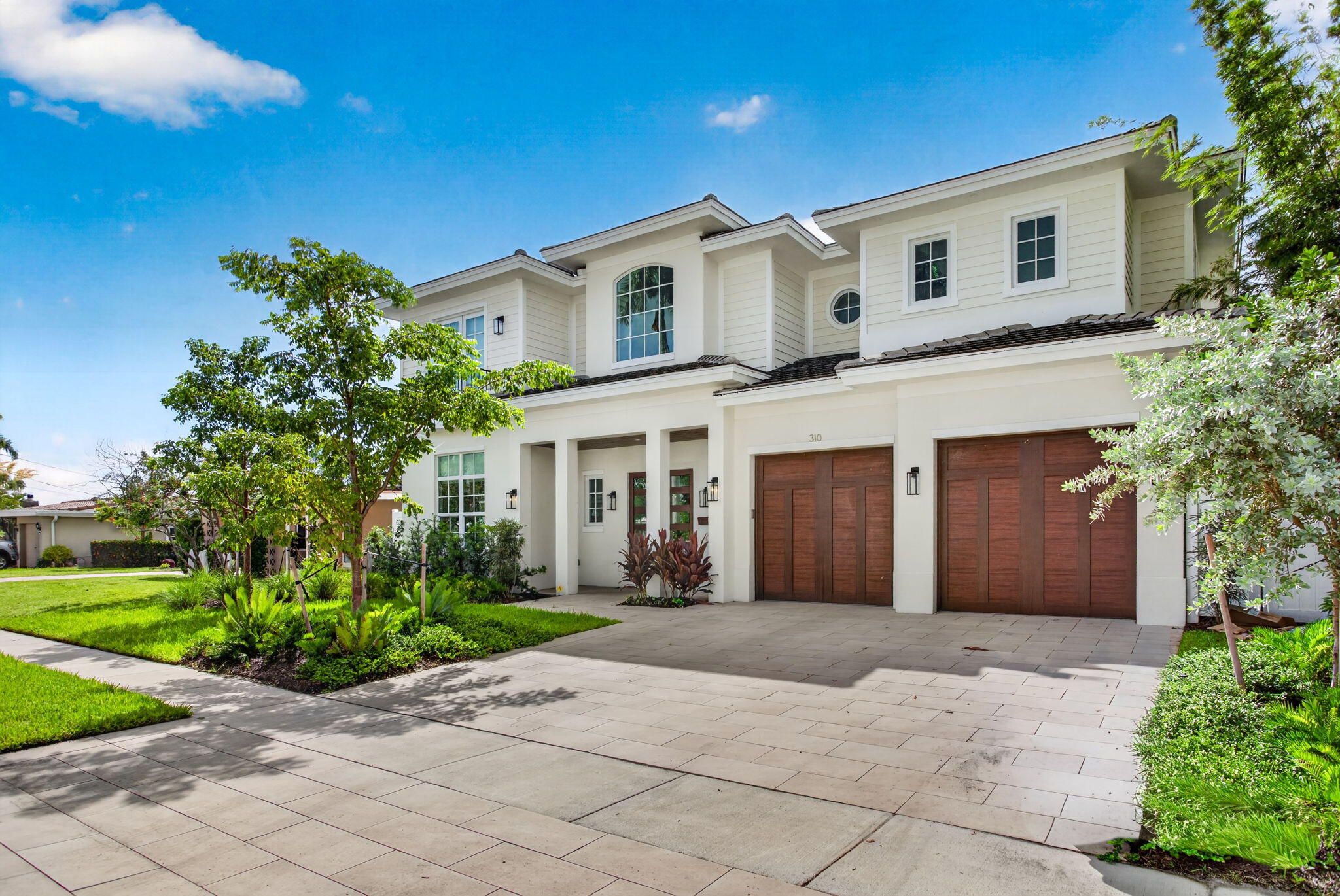 310 SE 9th Ct Pompano Beach, FL 33060