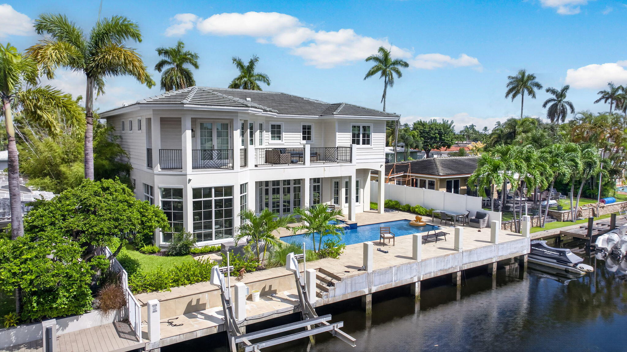 310 SE 9th Ct Pompano Beach, FL 33060