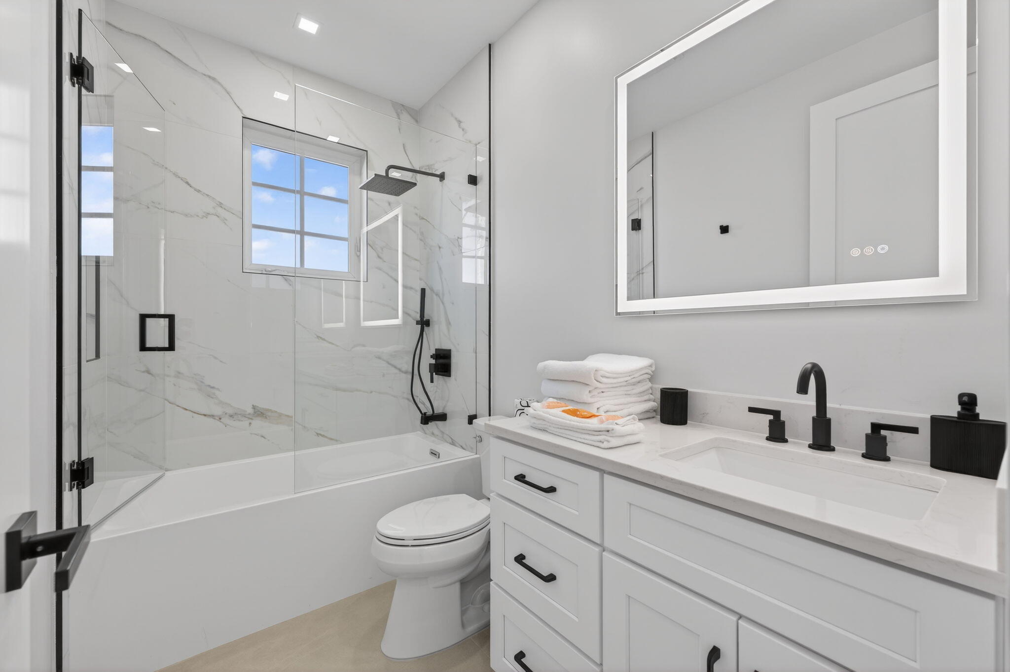 310 SE 9th Ct Pompano Beach, FL 33060