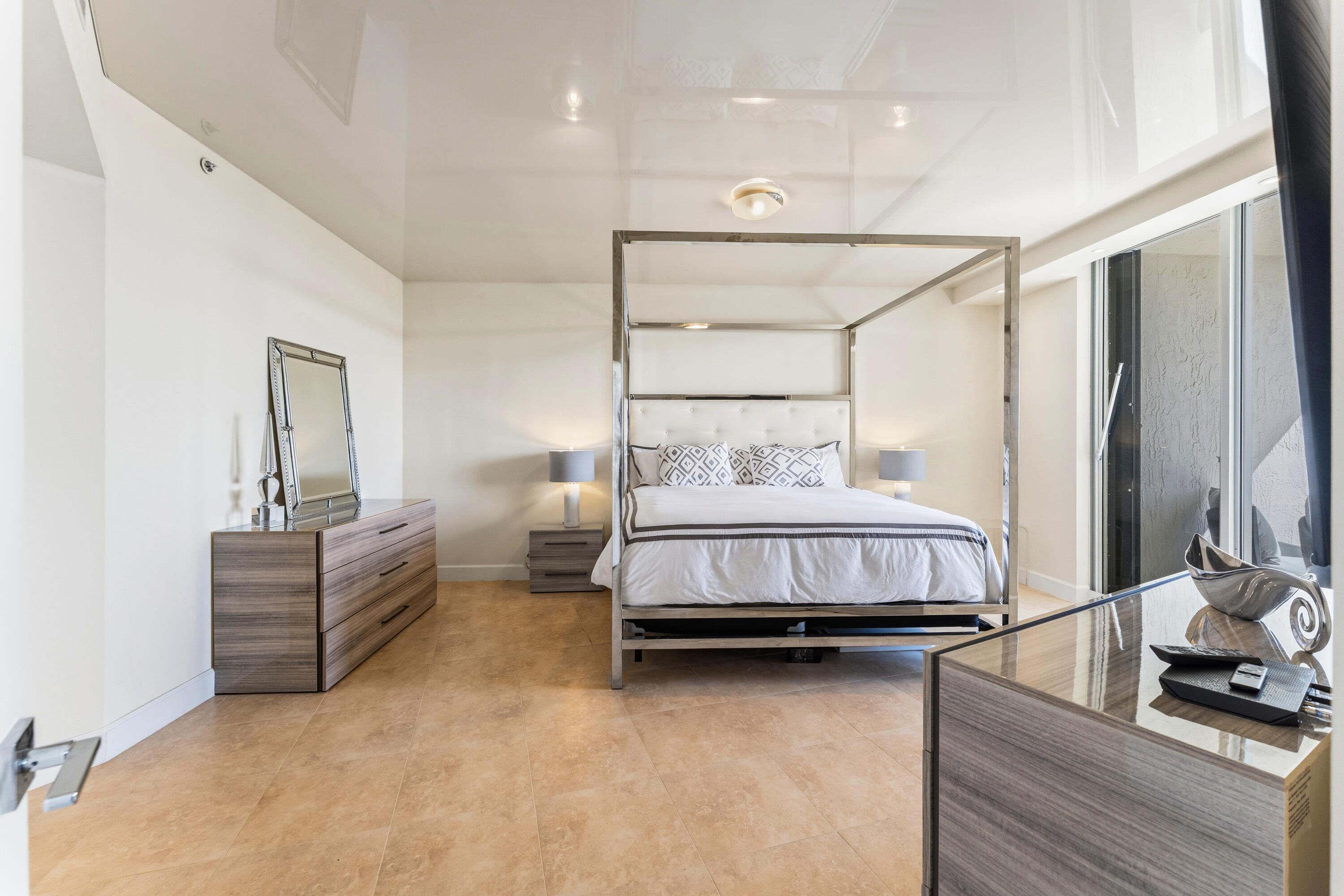 3200 N Ocean Blvd #804 Fort Lauderdale, FL 33308