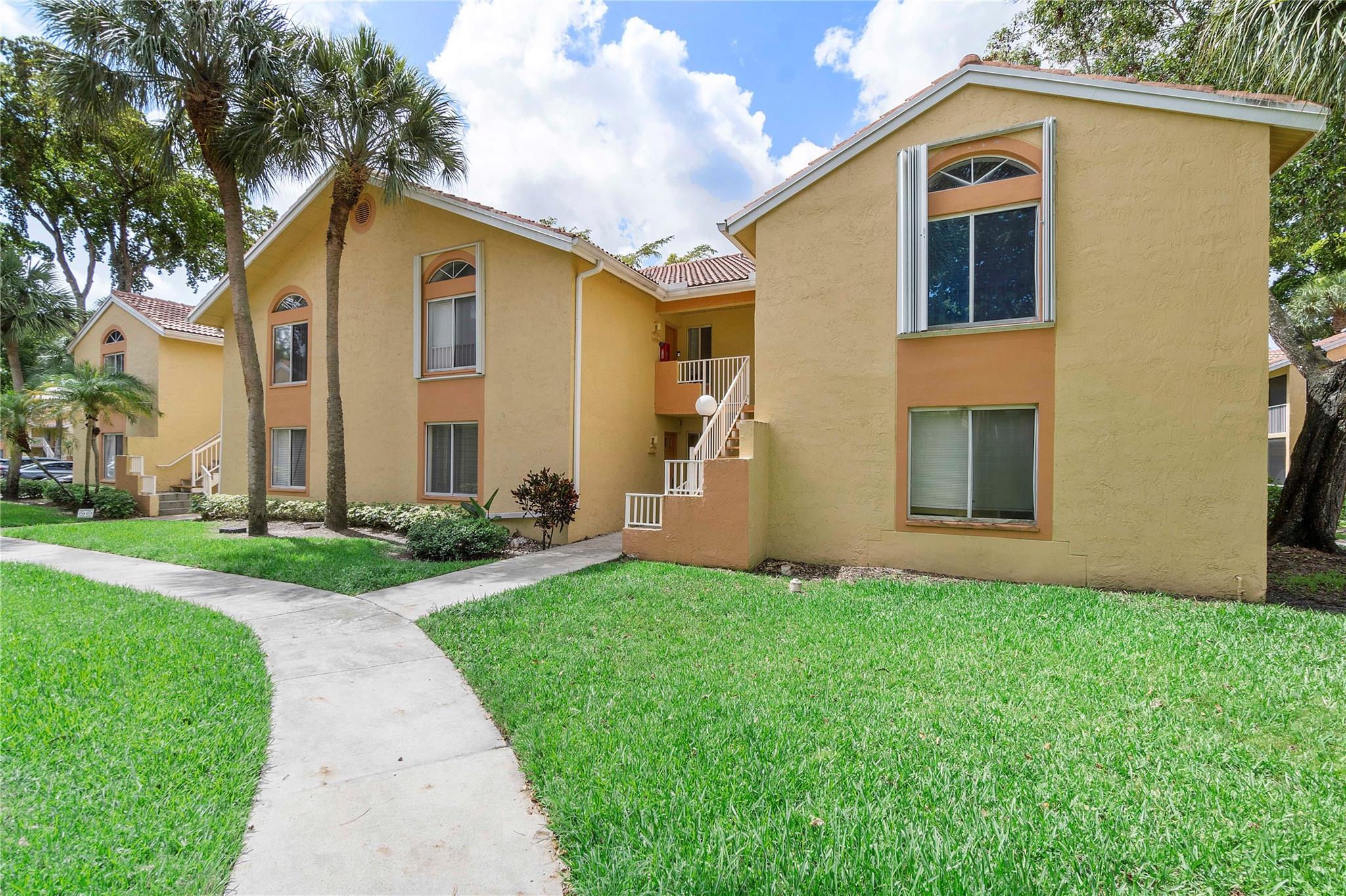 1030 Coral Clb Dr #1030