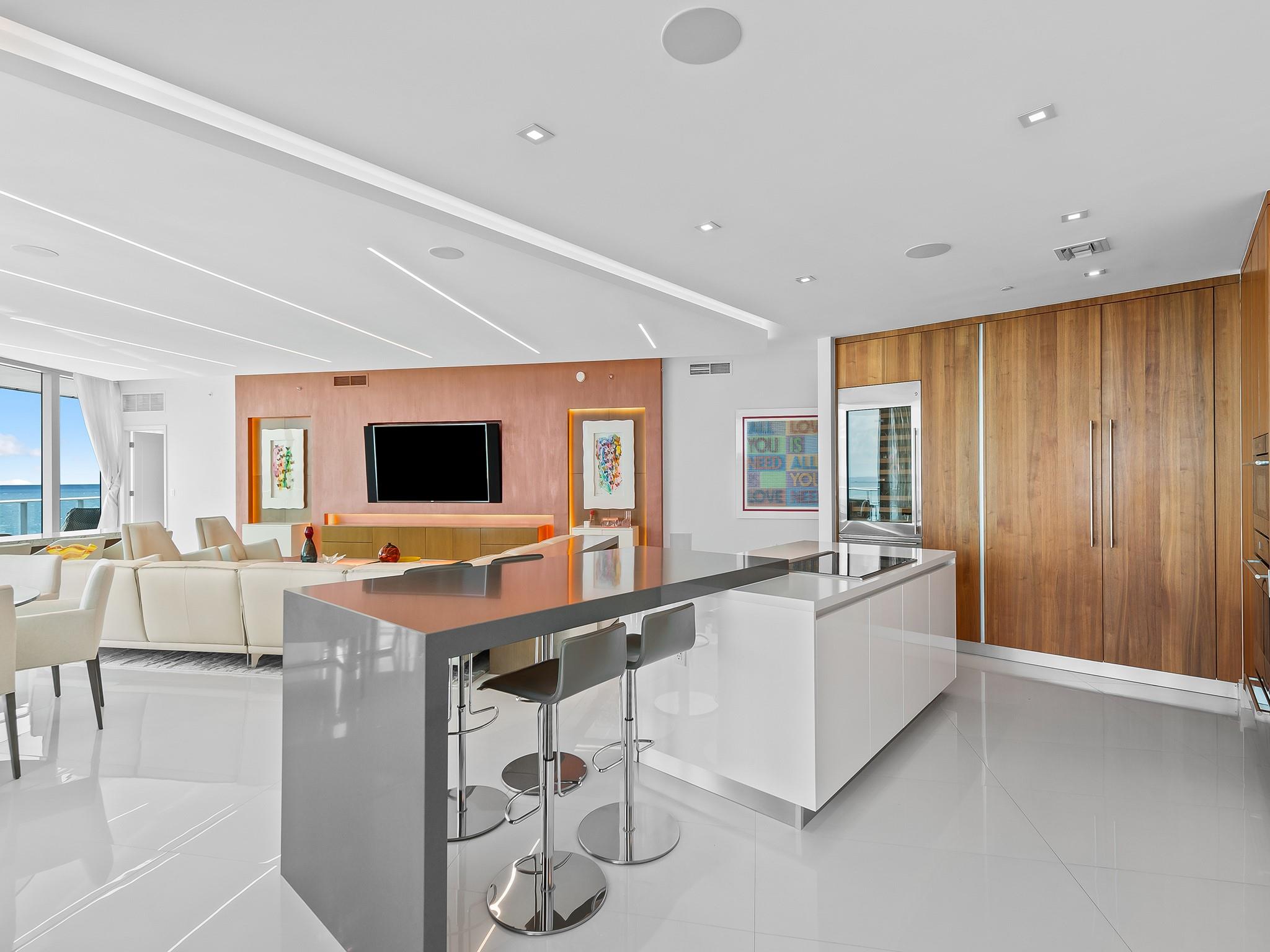 701 N Fort Lauderdale Bch Blvd #902 Fort Lauderdale, FL 33304 701 N Fort Lauderdale Bch Blvd #902 Fort Lauderdale, FL 33304