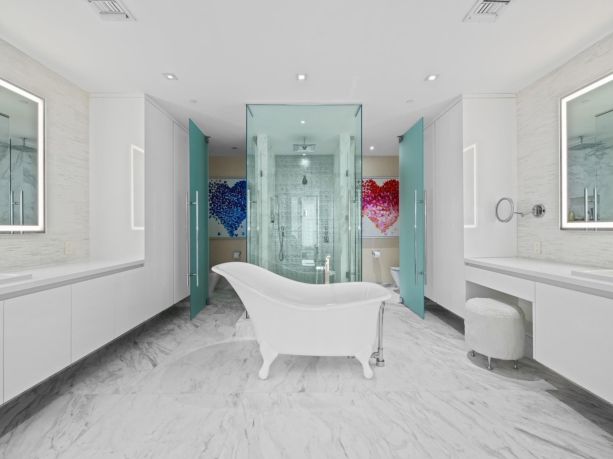 701 N Fort Lauderdale Bch Blvd #902 Fort Lauderdale, FL 33304 701 N Fort Lauderdale Bch Blvd #902 Fort Lauderdale, FL 33304