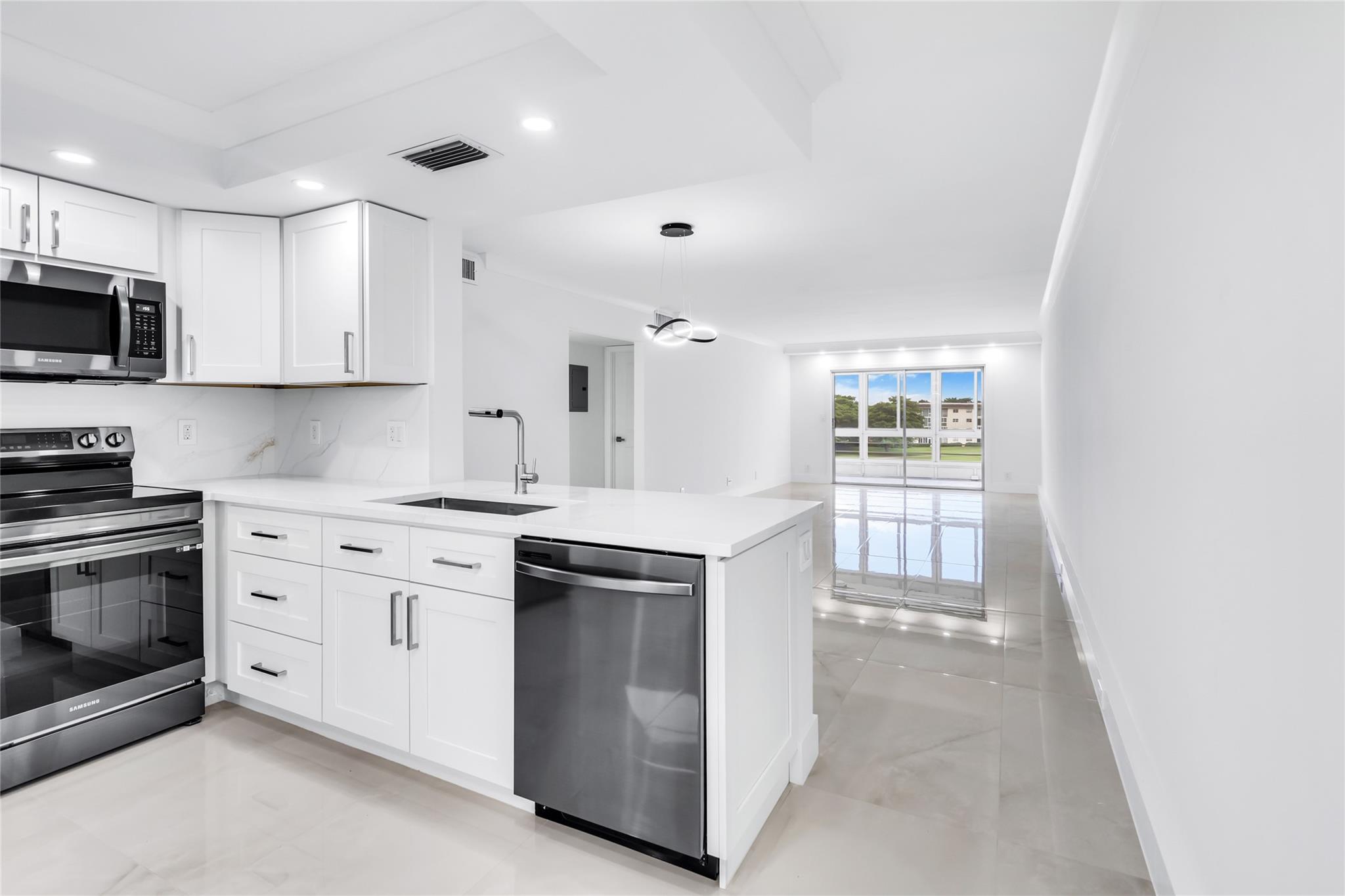 3204 Portofino Pt #B4