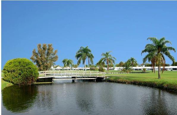 1116 Lake Ter #205G