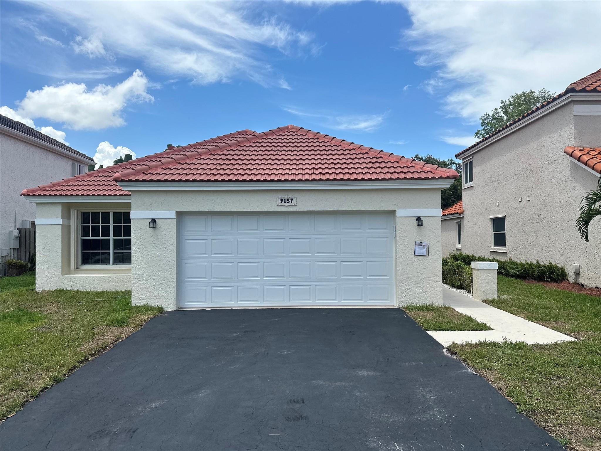 9157 Magnolia Ct