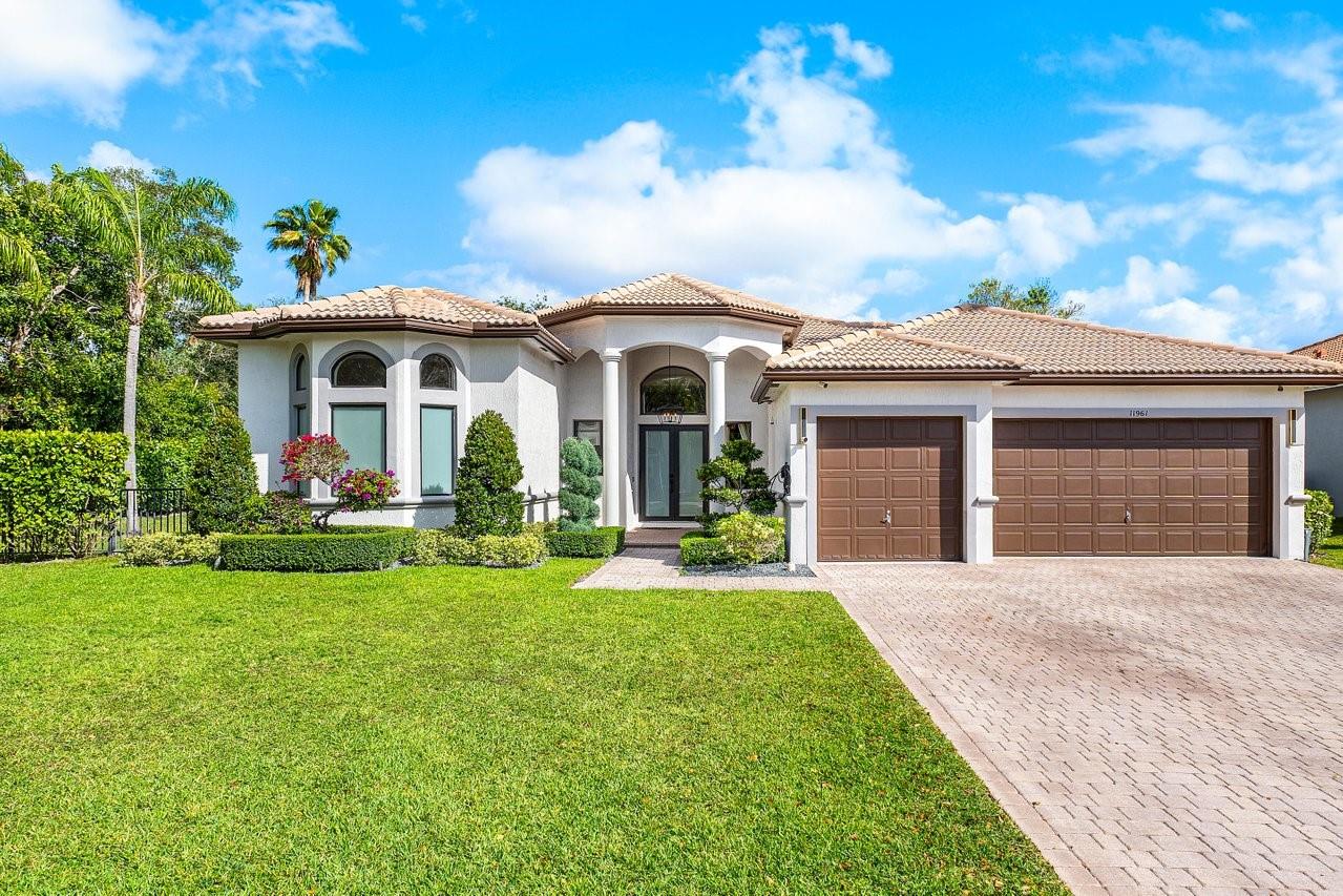 11961 NW 11th Ct