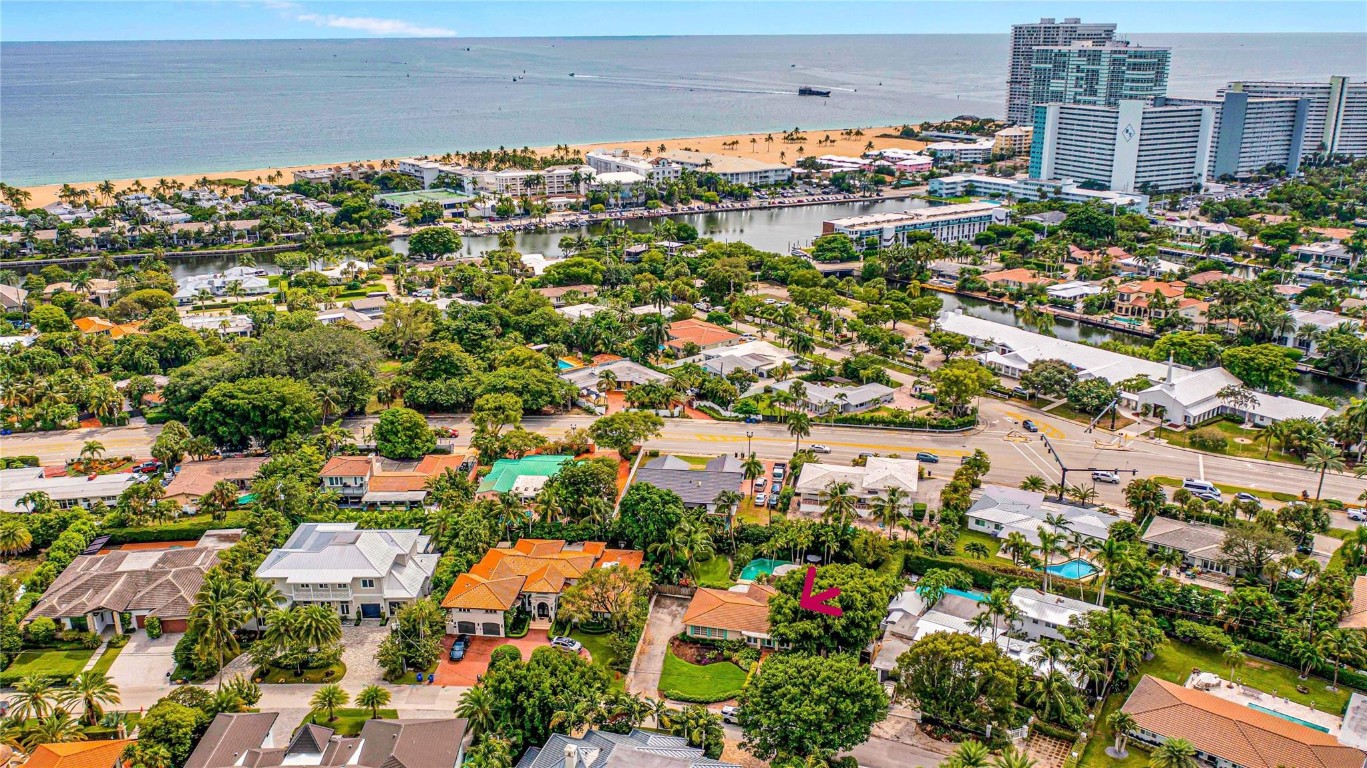 1612 E Lake Fort Lauderdale, FL 33316