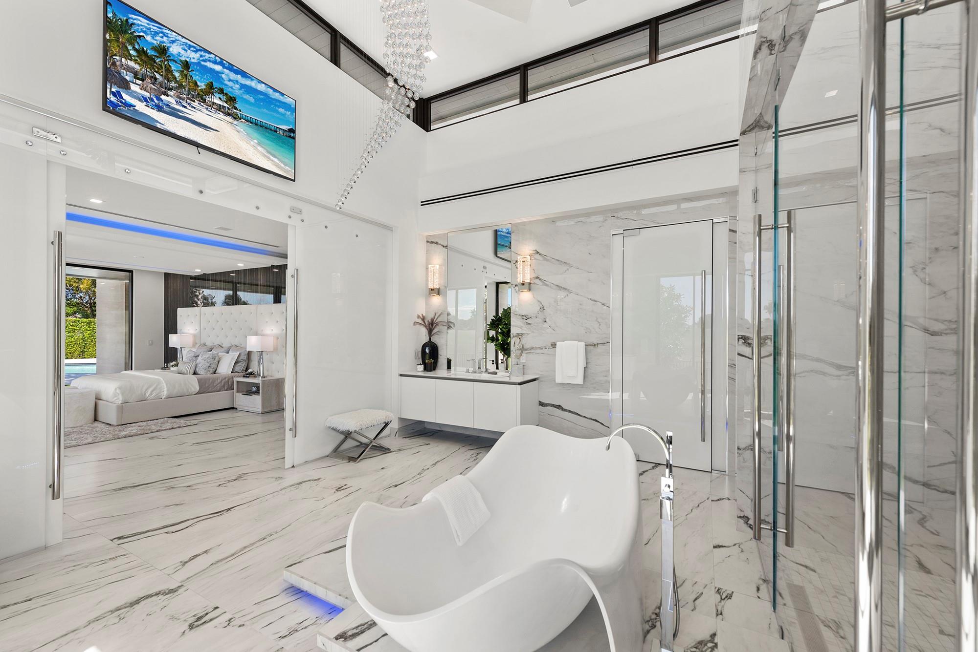 4041 Country Clb Ln Fort Lauderdale, FL 33308