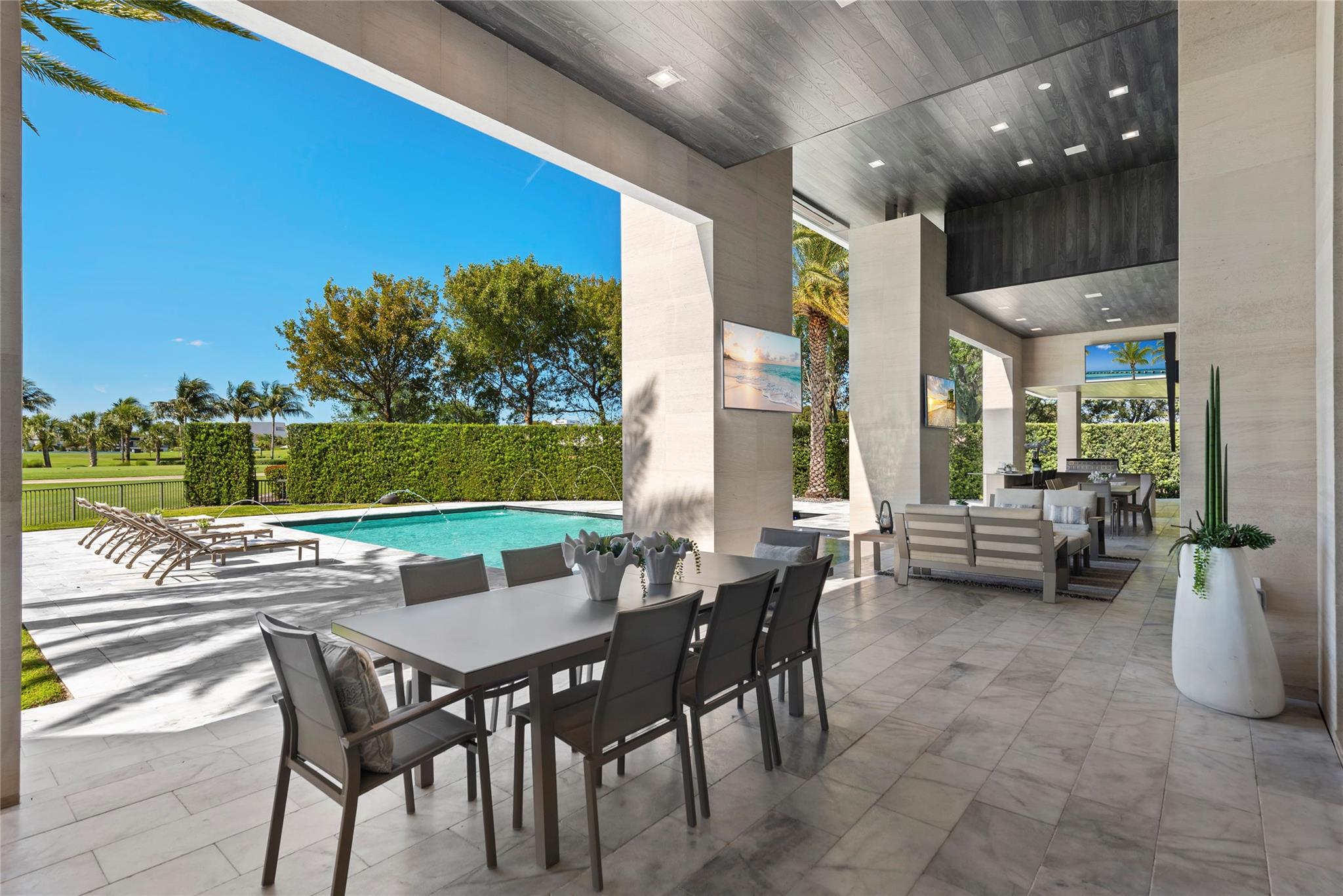 4041 Country Clb Ln Fort Lauderdale, FL 33308