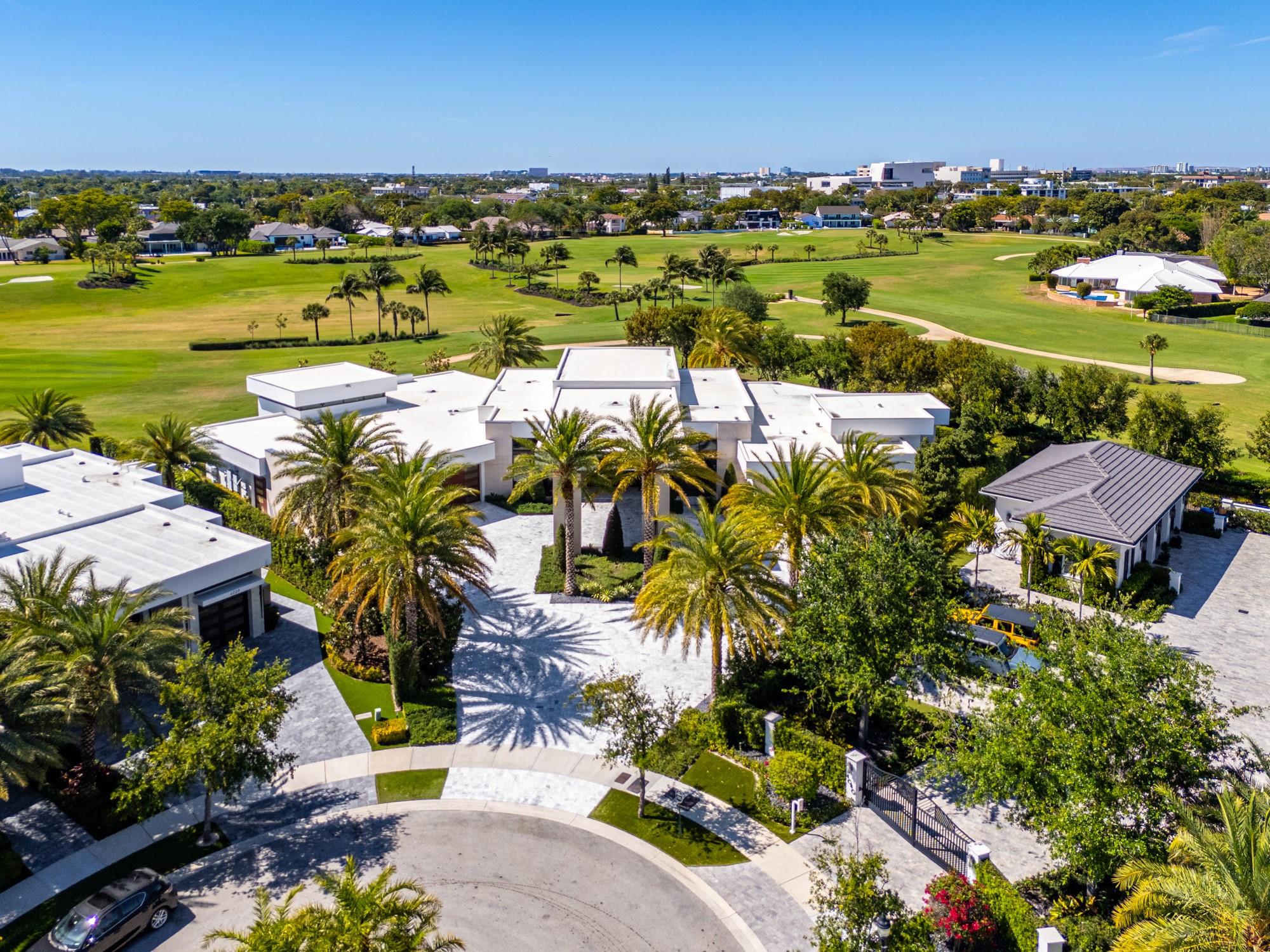 4041 Country Clb Ln Fort Lauderdale, FL 33308