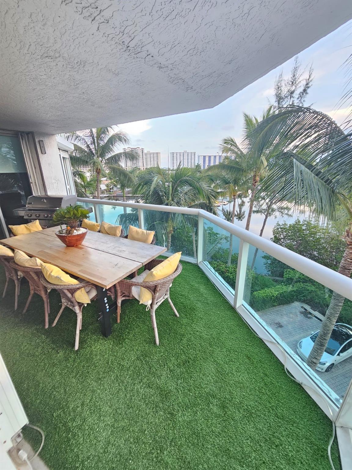 16500 Collins Ave #356 Sunny Isles Beach, FL 33160