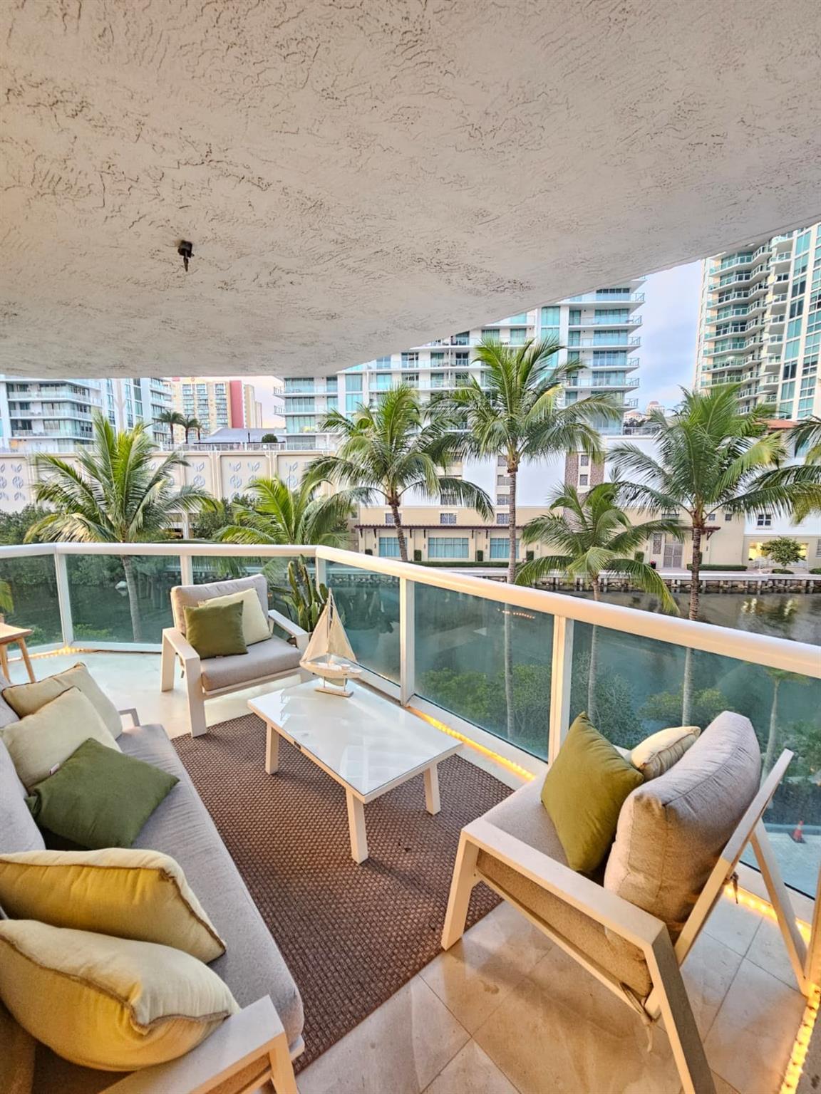 16500 Collins Ave #356 Sunny Isles Beach, FL 33160