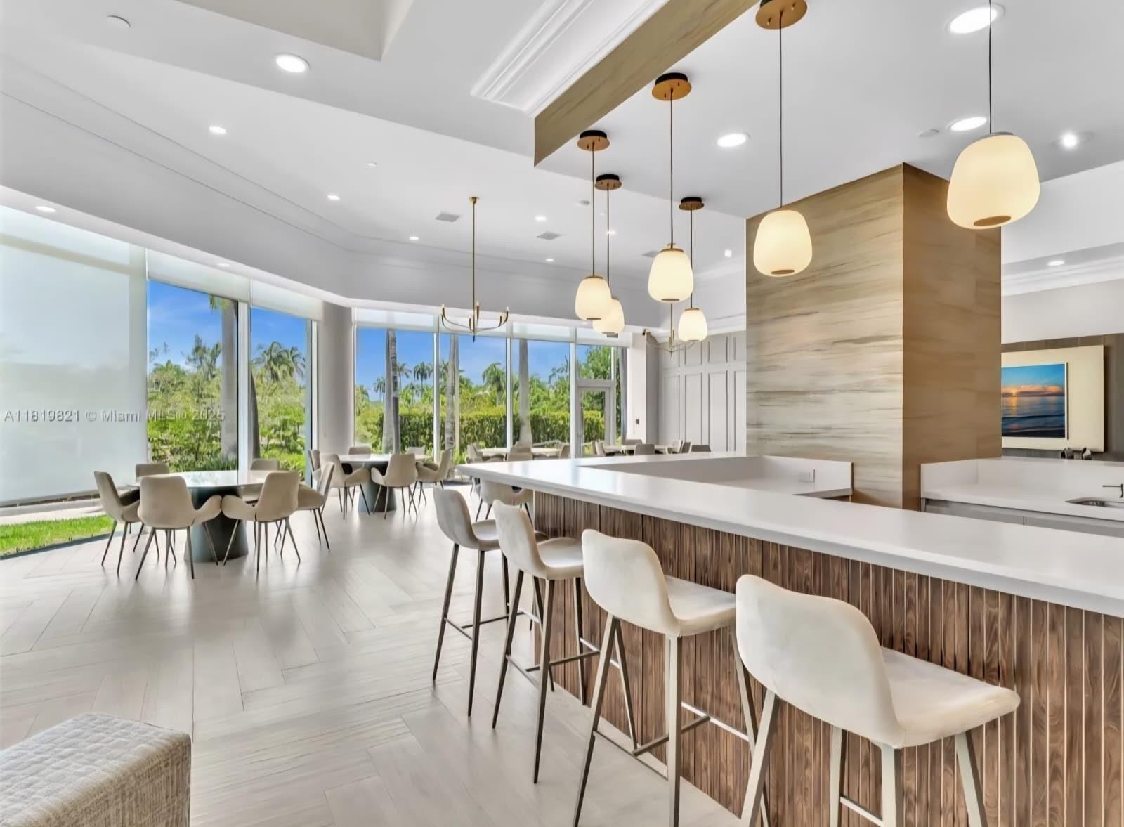 16500 Collins Ave #356 Sunny Isles Beach, FL 33160