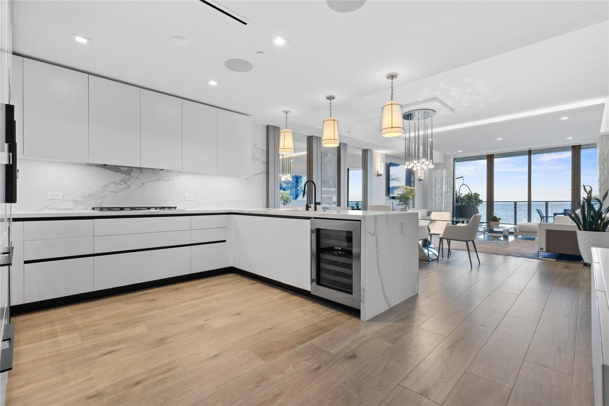 1116 N Ocean #301 Pompano Beach, FL 33062