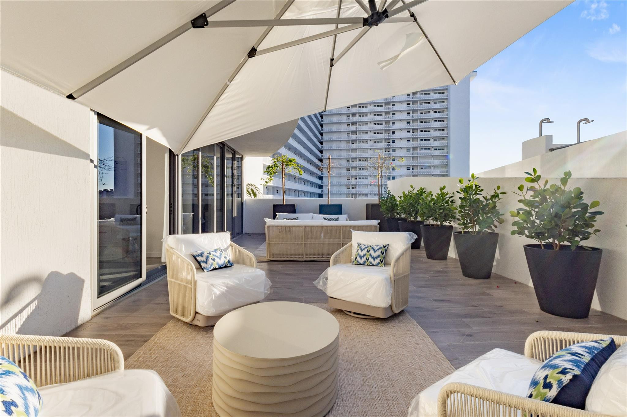 1116 N Ocean #301 Pompano Beach, FL 33062