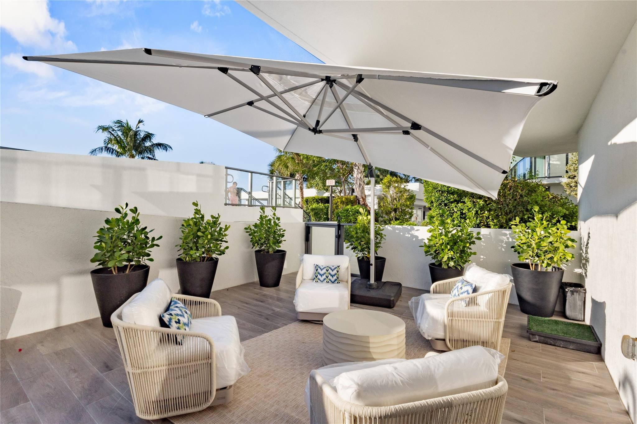 1116 N Ocean #301 Pompano Beach, FL 33062