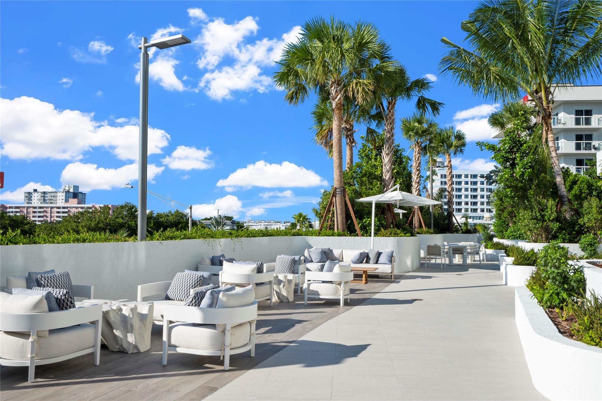 1116 N Ocean #301 Pompano Beach, FL 33062