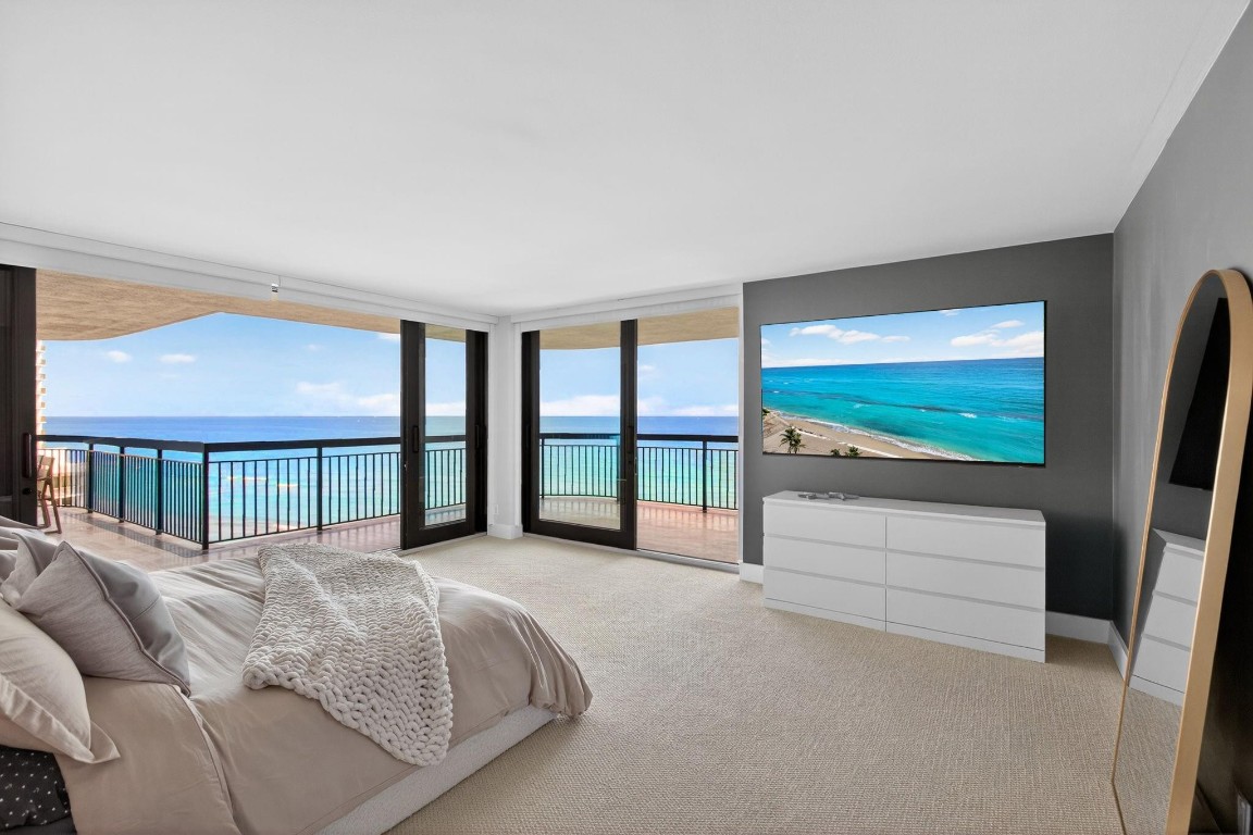 5380 N Ocean #12J Riviera Beach, FL 33404